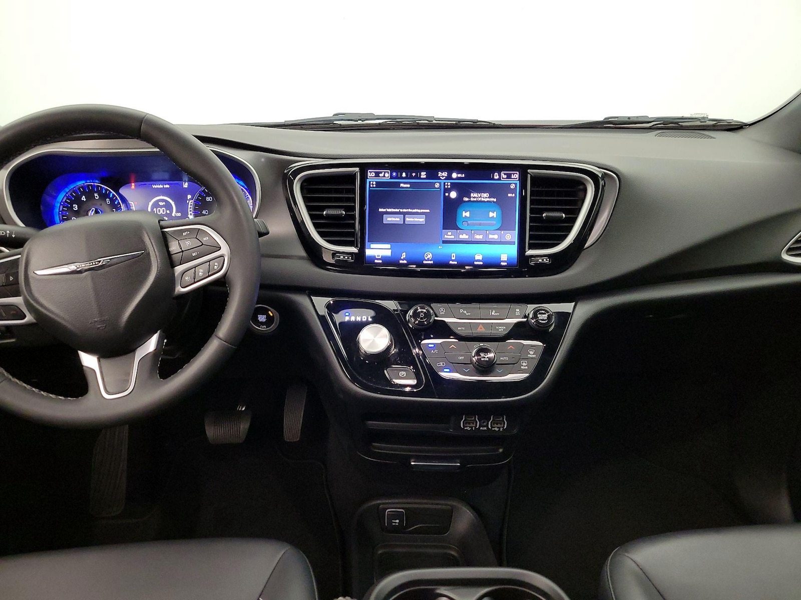 2025 Chrysler Pacifica Select - Photo 10