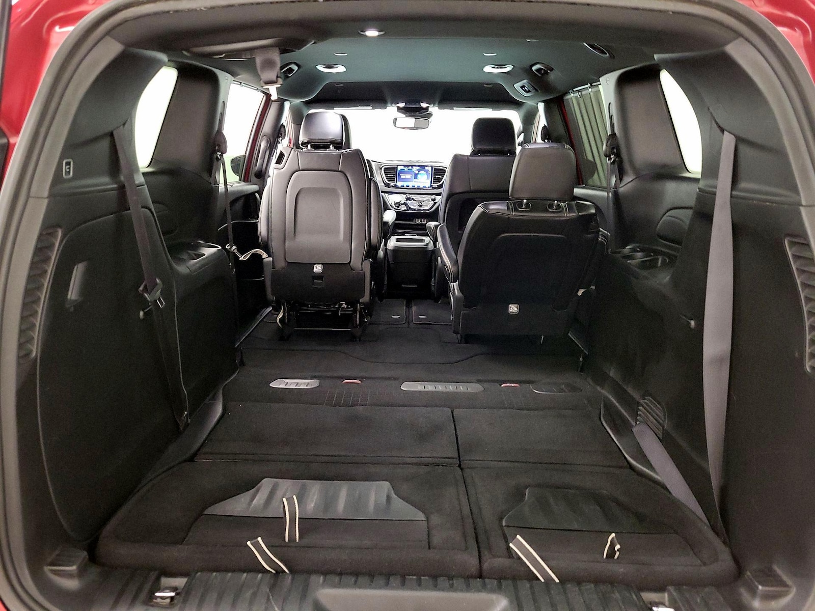 2025 Chrysler Pacifica Select - Photo 23