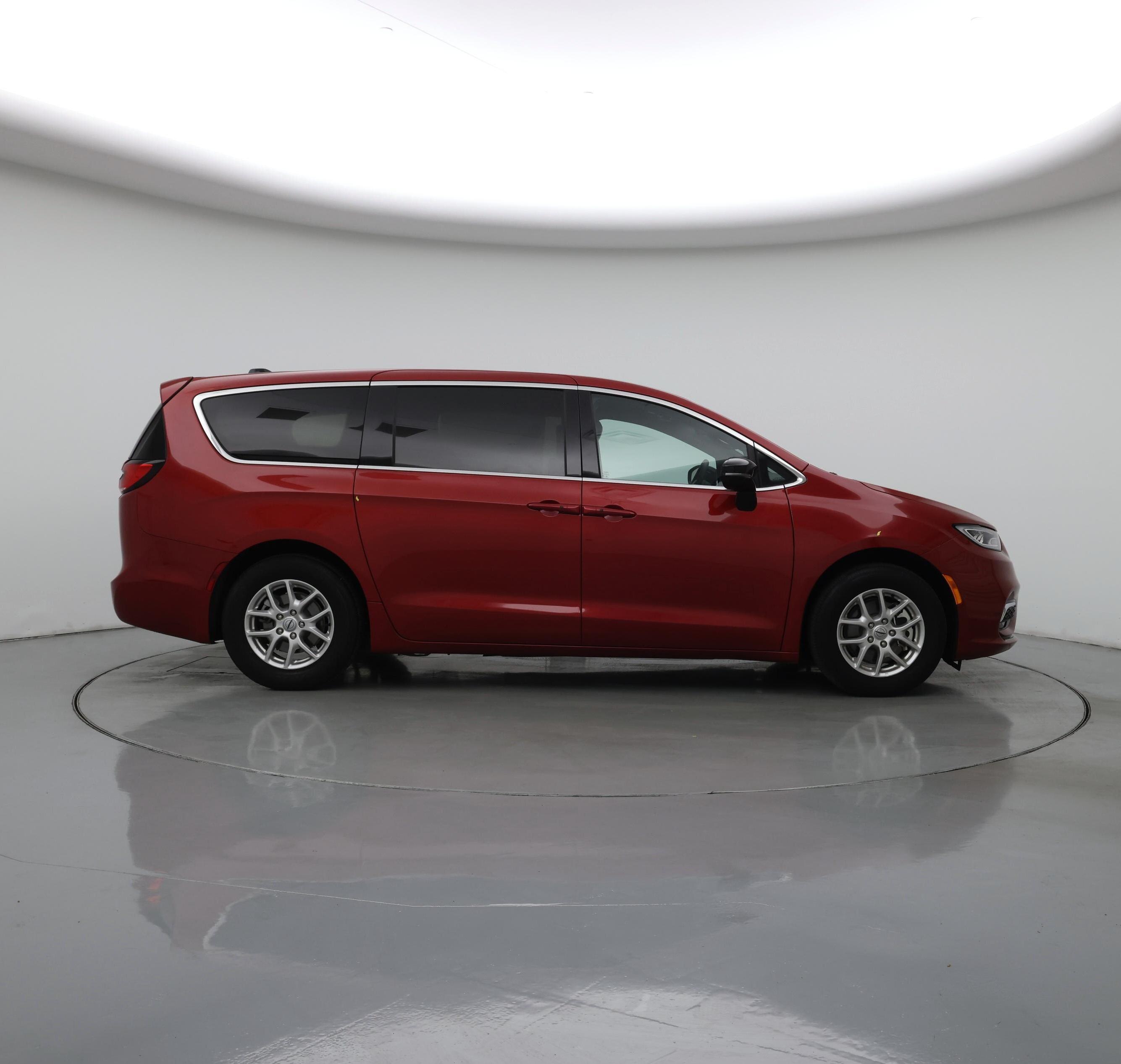 Thumbnail: 2025 Chrysler Pacifica - 7