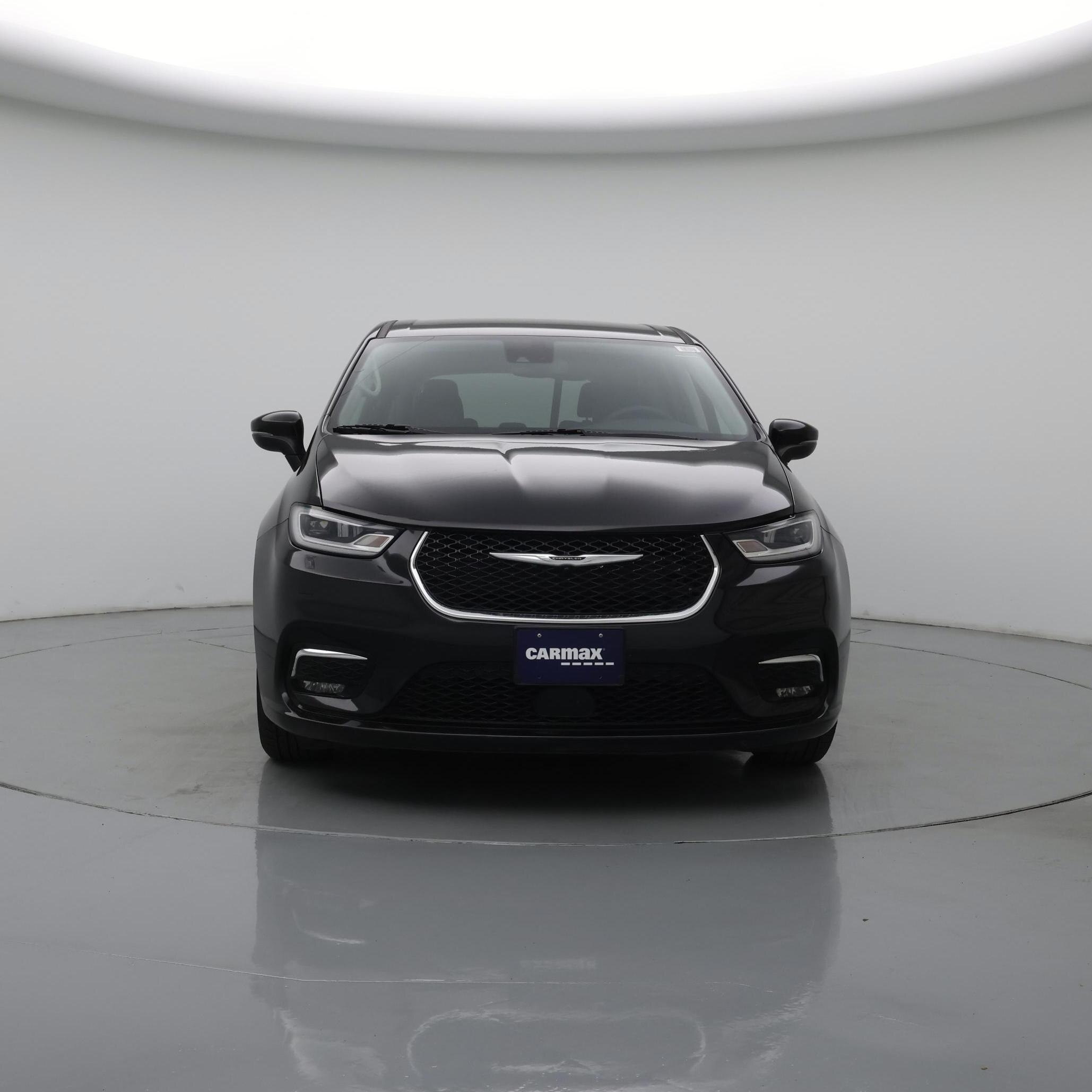 Thumbnail: 2023 Chrysler Pacifica - 5