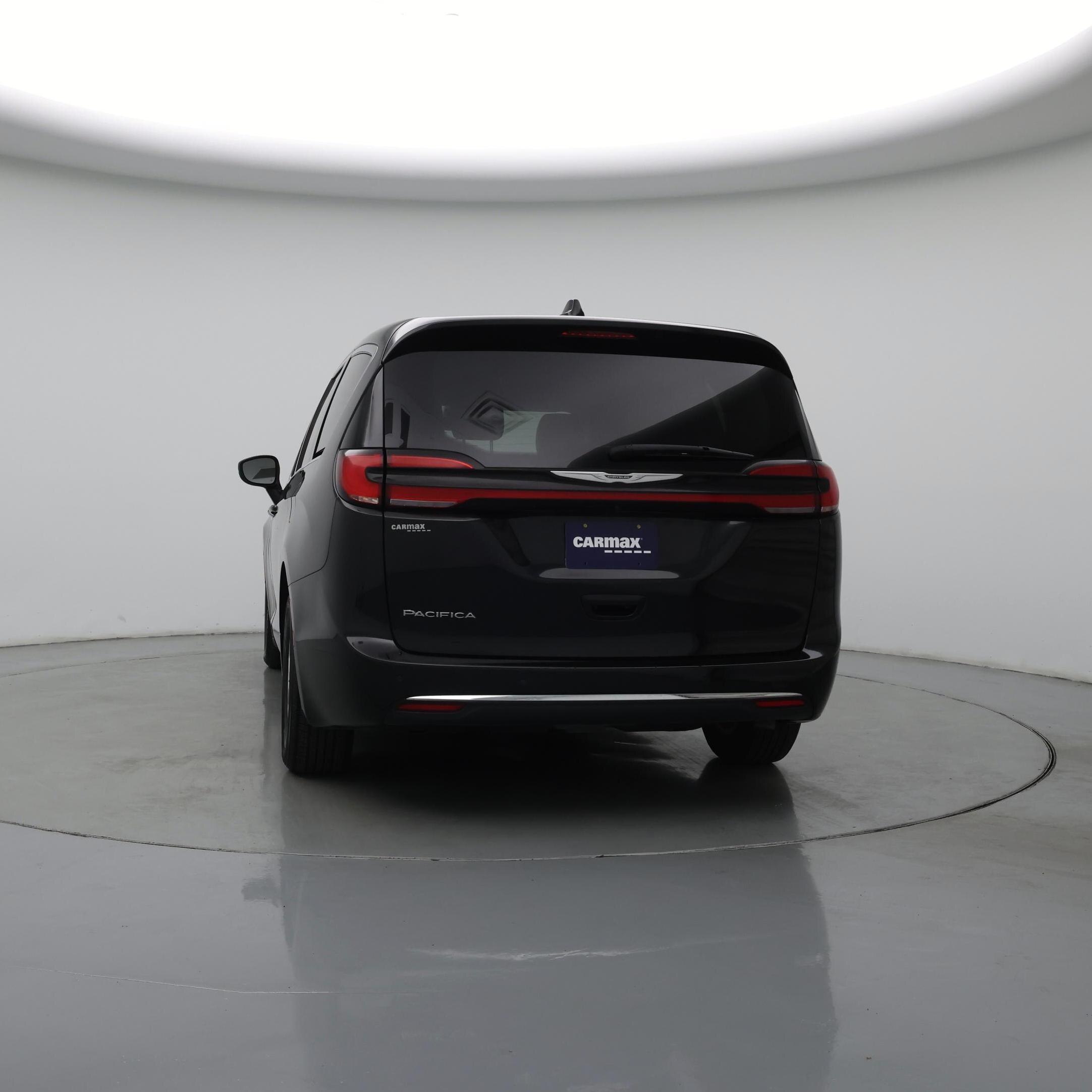 Thumbnail: 2023 Chrysler Pacifica - 6