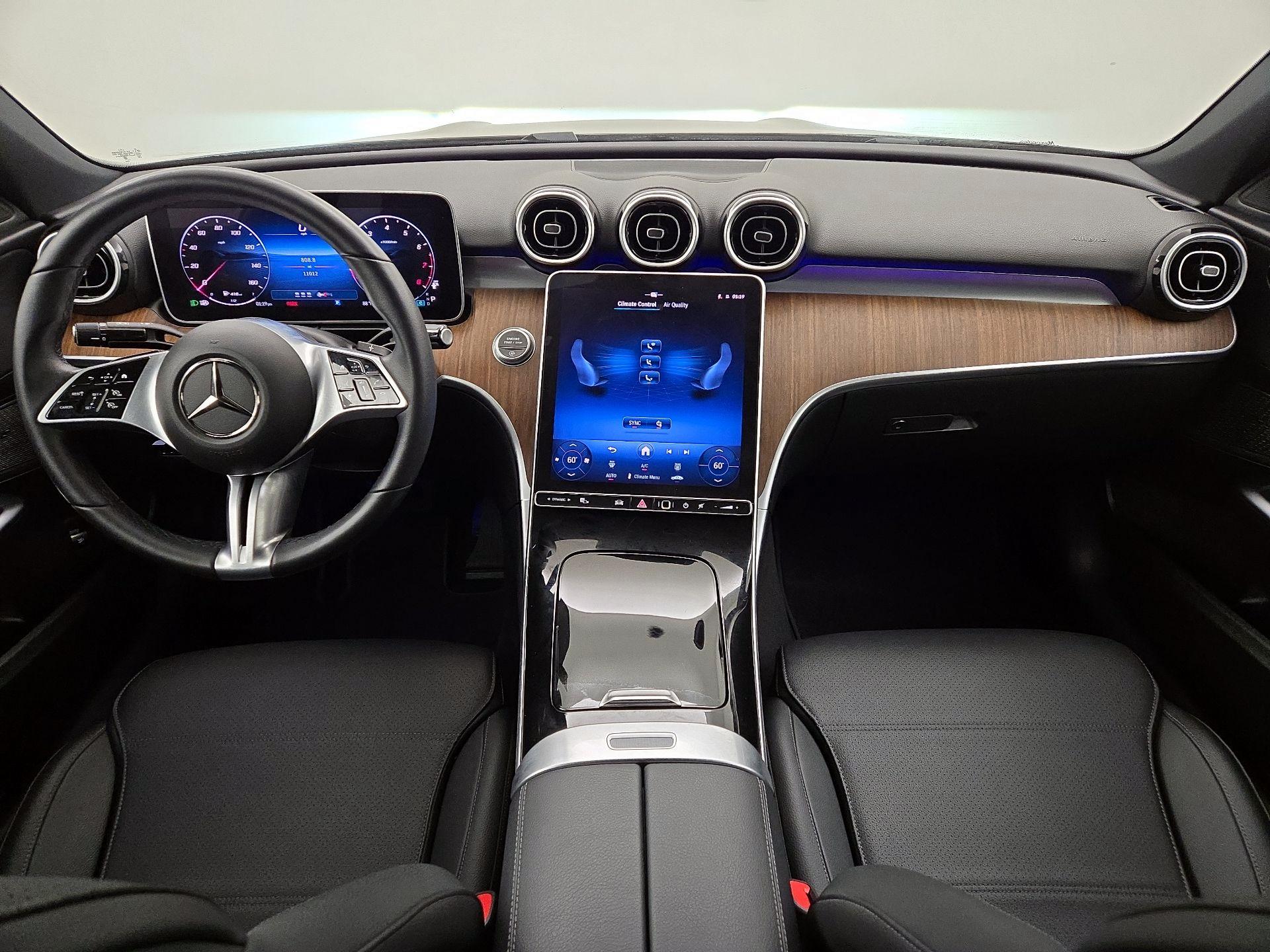 Thumbnail: 2025 Mercedes-Benz C-Class - 9