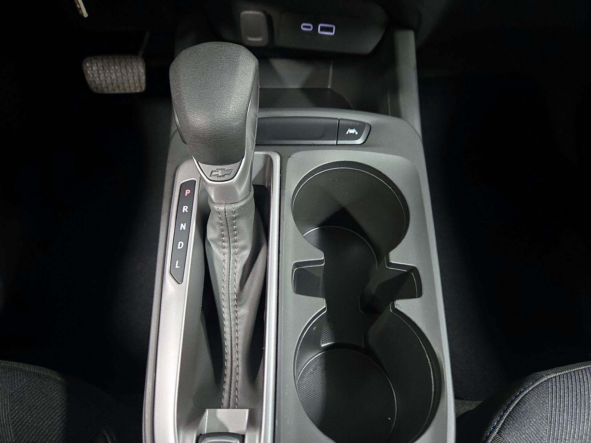 Thumbnail: 2025 Chevrolet Trax - 17