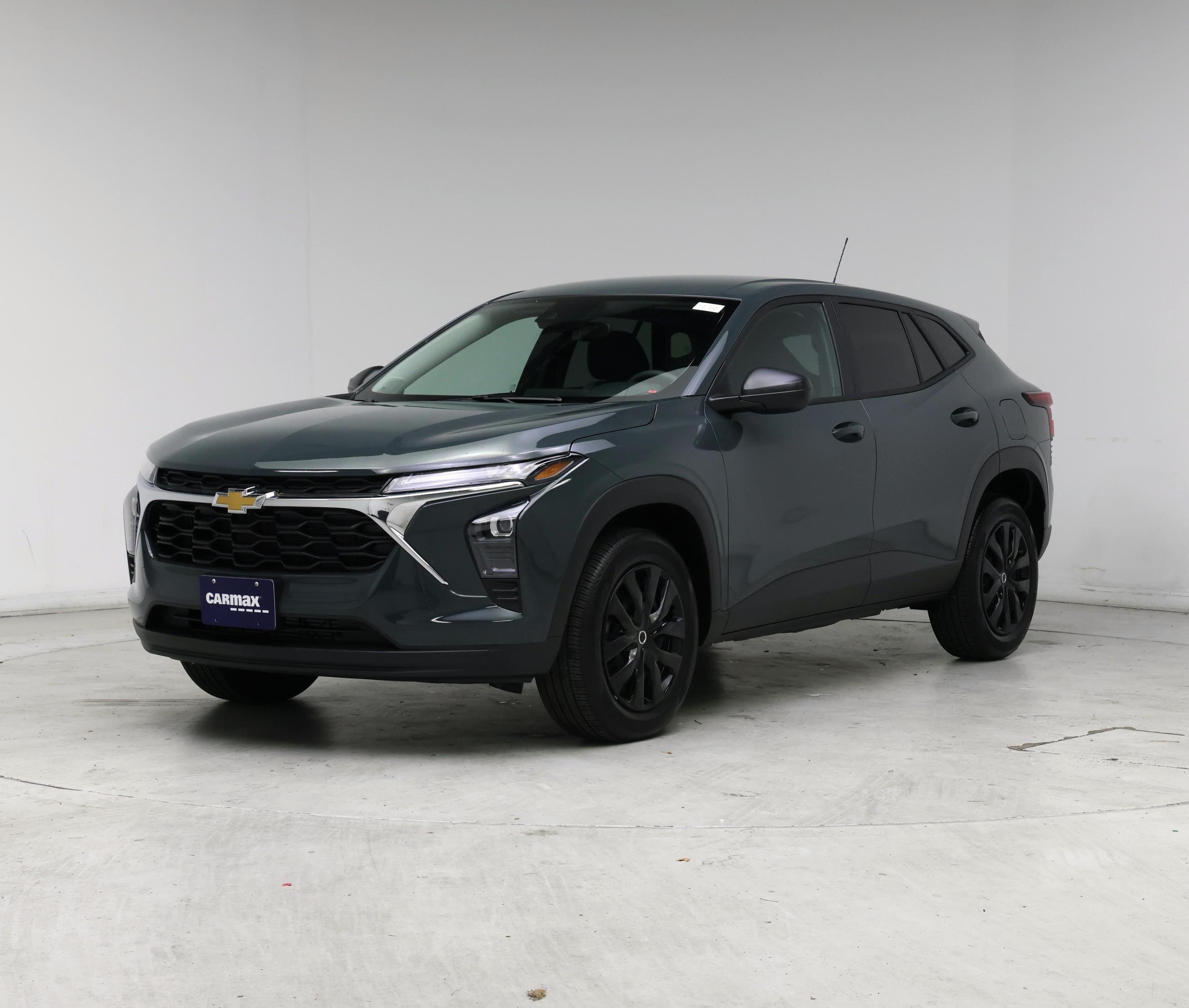 Thumbnail: 2025 Chevrolet Trax - 4