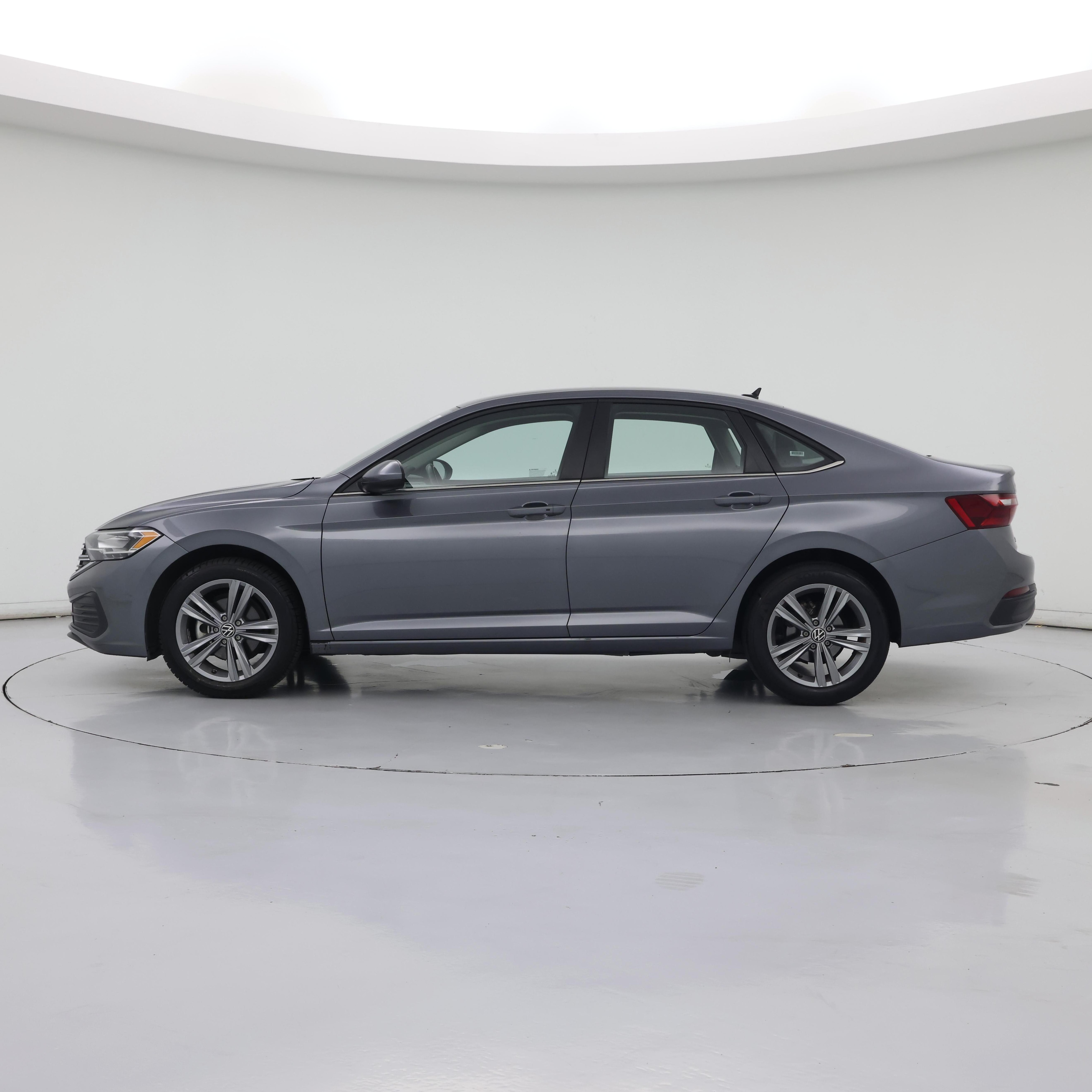 Thumbnail: 2024 Volkswagen Jetta - 3