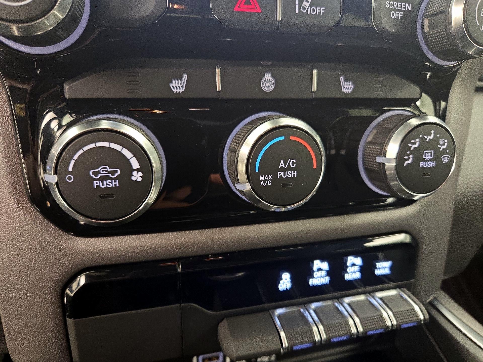 Thumbnail: 2025 RAM 1500 - 16