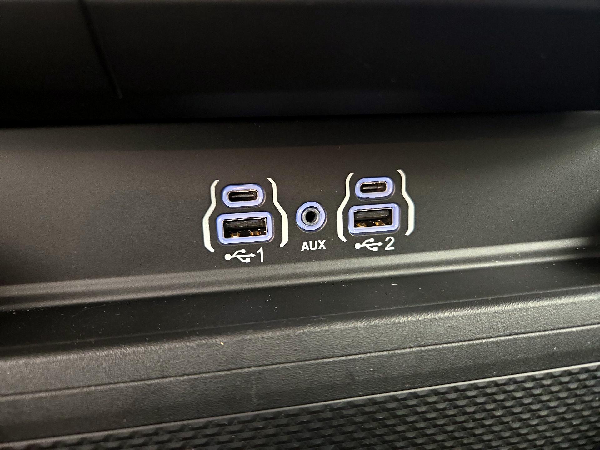 Thumbnail: 2025 RAM 1500 - 18