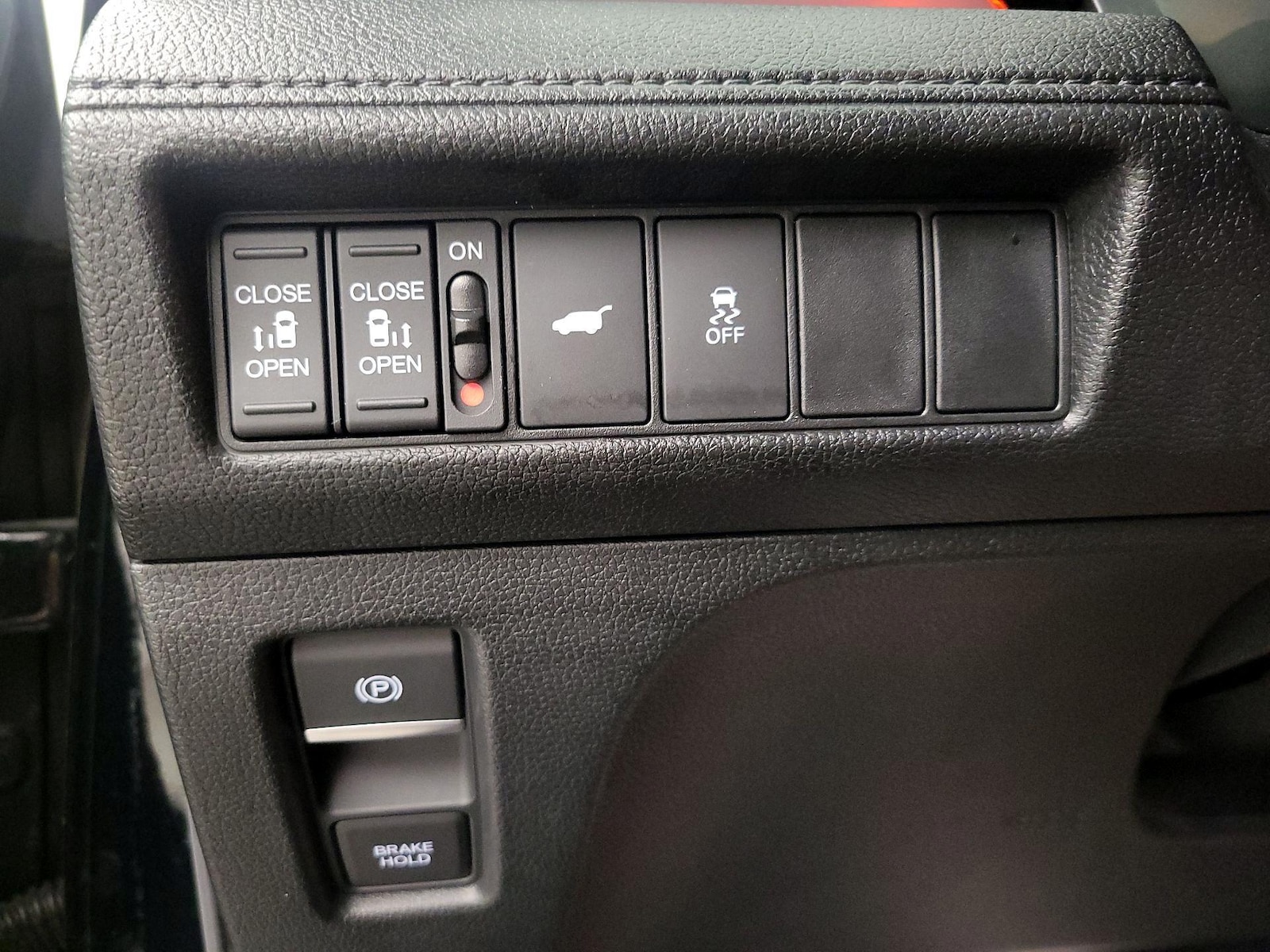 2025 Honda Odyssey Sport L - Photo 14