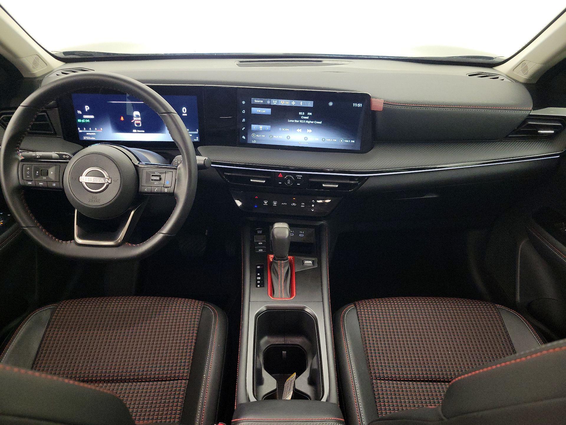 Thumbnail: 2025 Nissan Kicks - 9