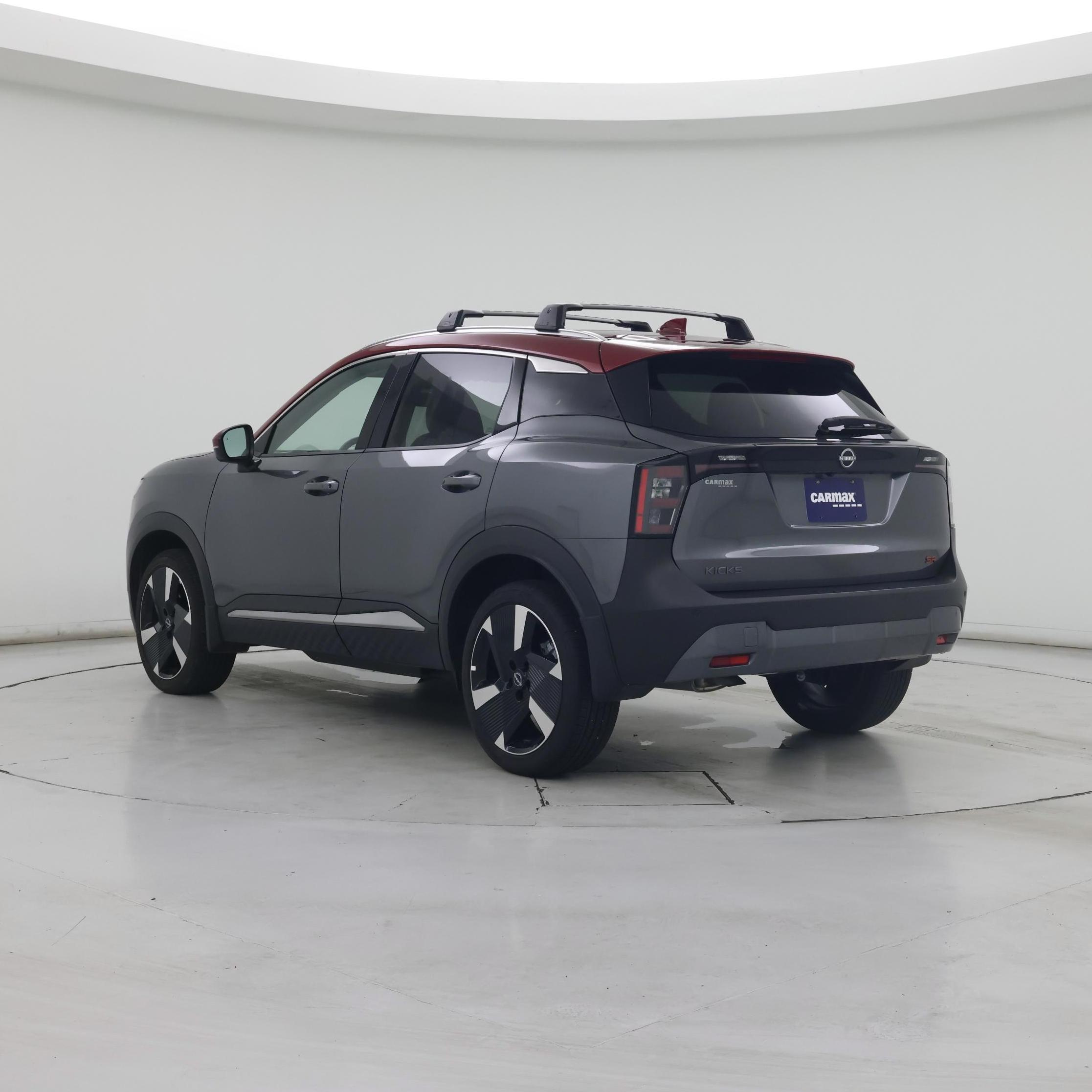 Thumbnail: 2025 Nissan Kicks - 2