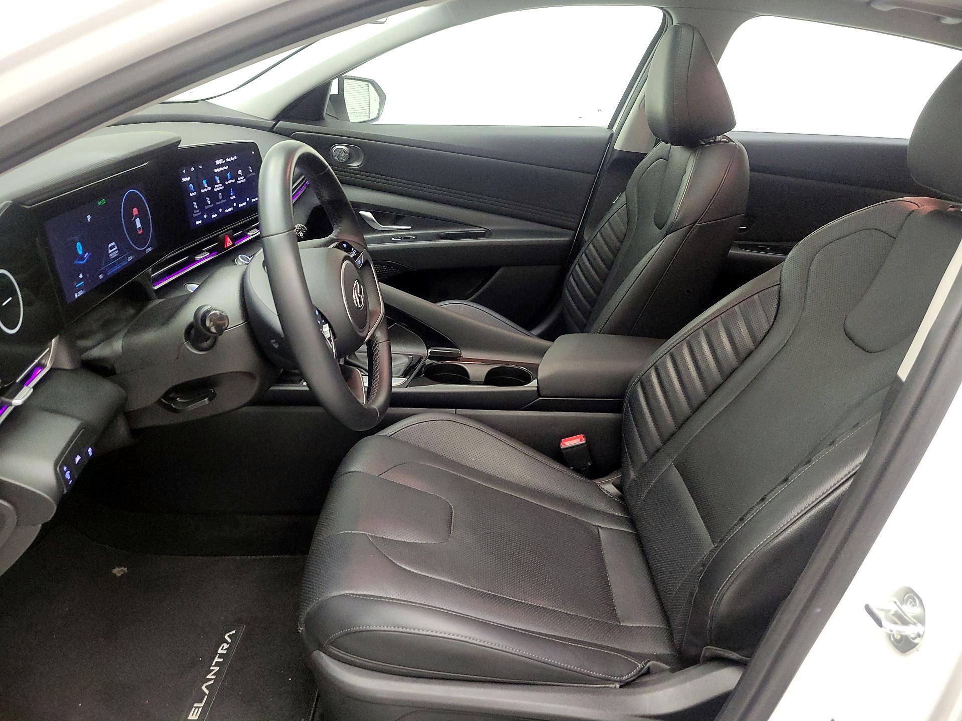 Thumbnail: 2023 Hyundai Elantra - 11