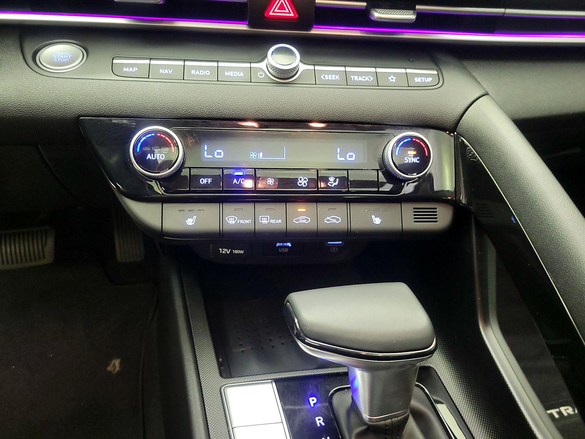 Thumbnail: 2023 Hyundai Elantra - 17