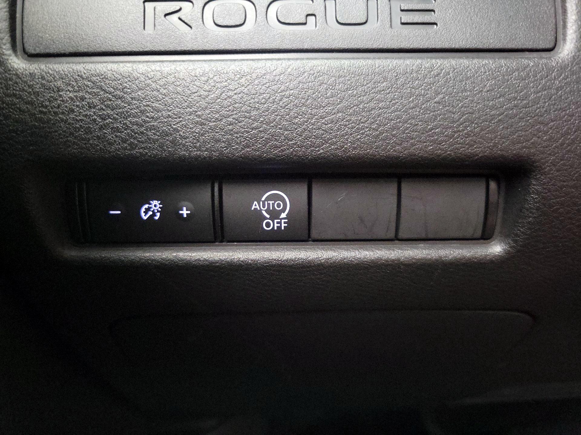 Thumbnail: 2023 Nissan Rogue - 13