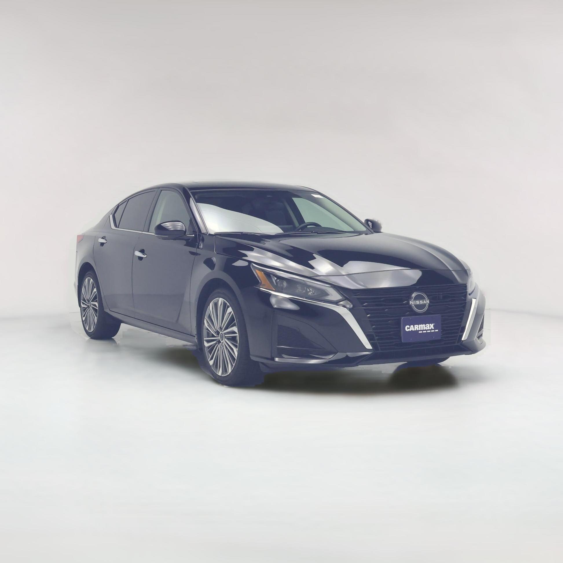 Thumbnail: 2023 Nissan Altima - 1