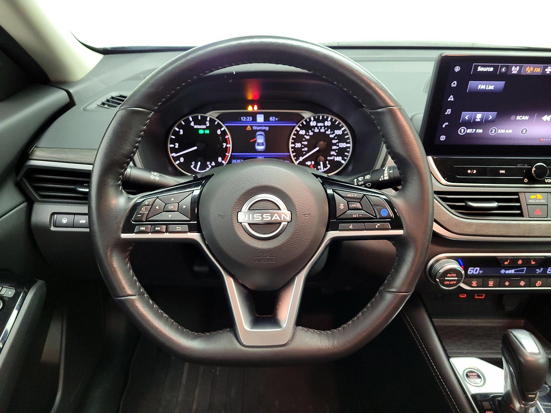Thumbnail: 2023 Nissan Altima - 10