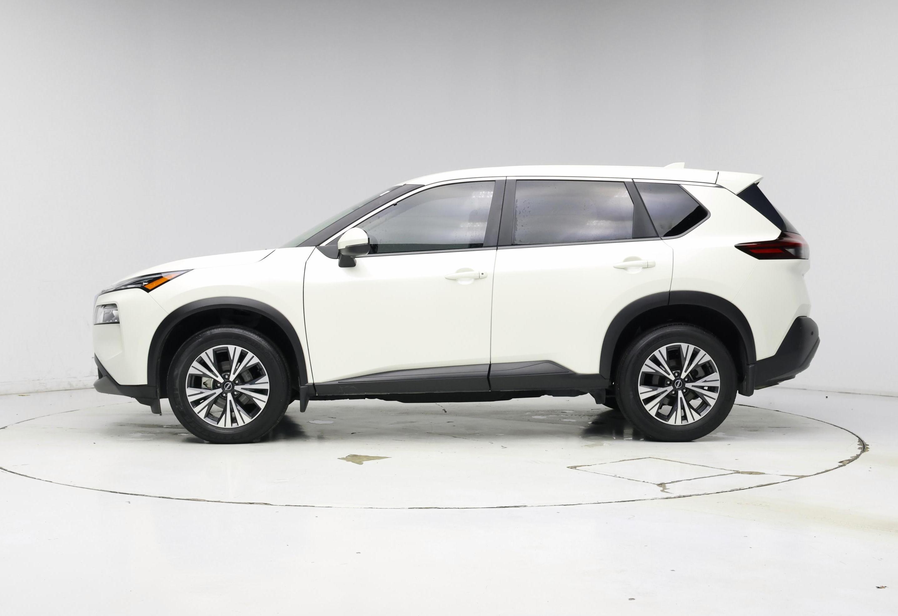 Thumbnail: 2023 Nissan Rogue - 3