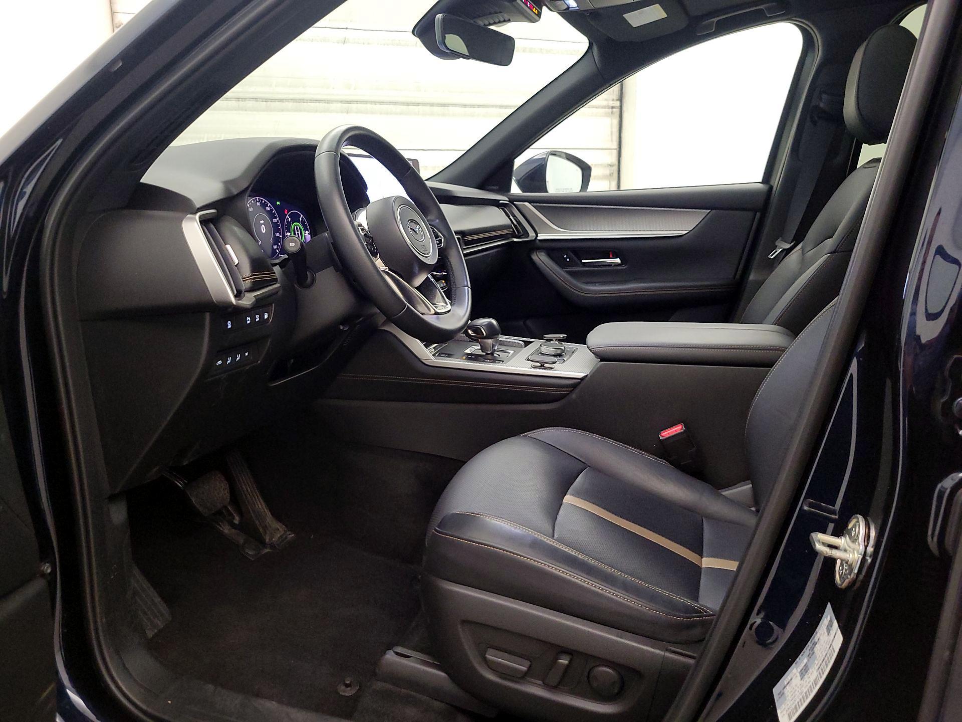 Thumbnail: 2024 Mazda CX-90 - 11
