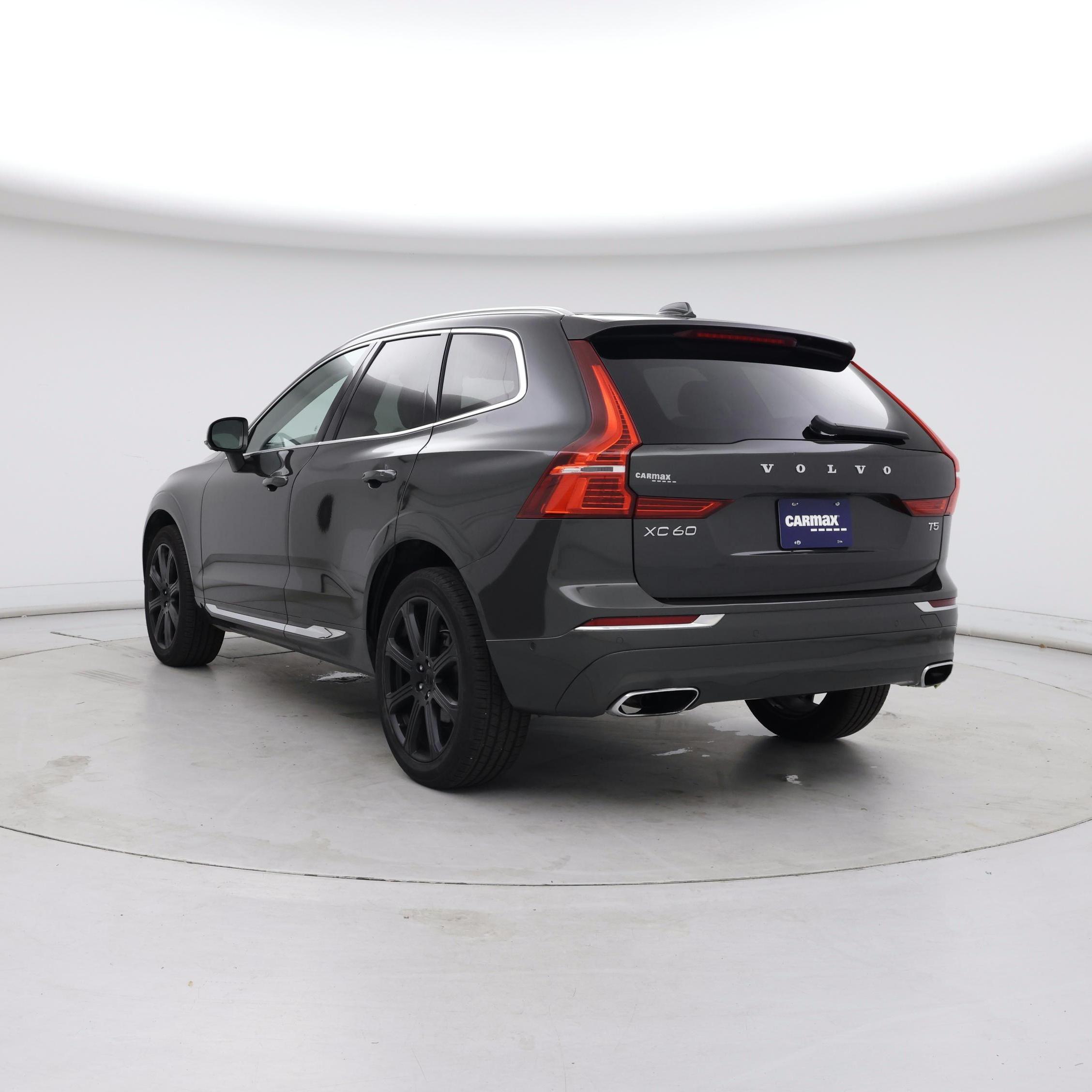 Thumbnail: 2021 Volvo XC60 - 2