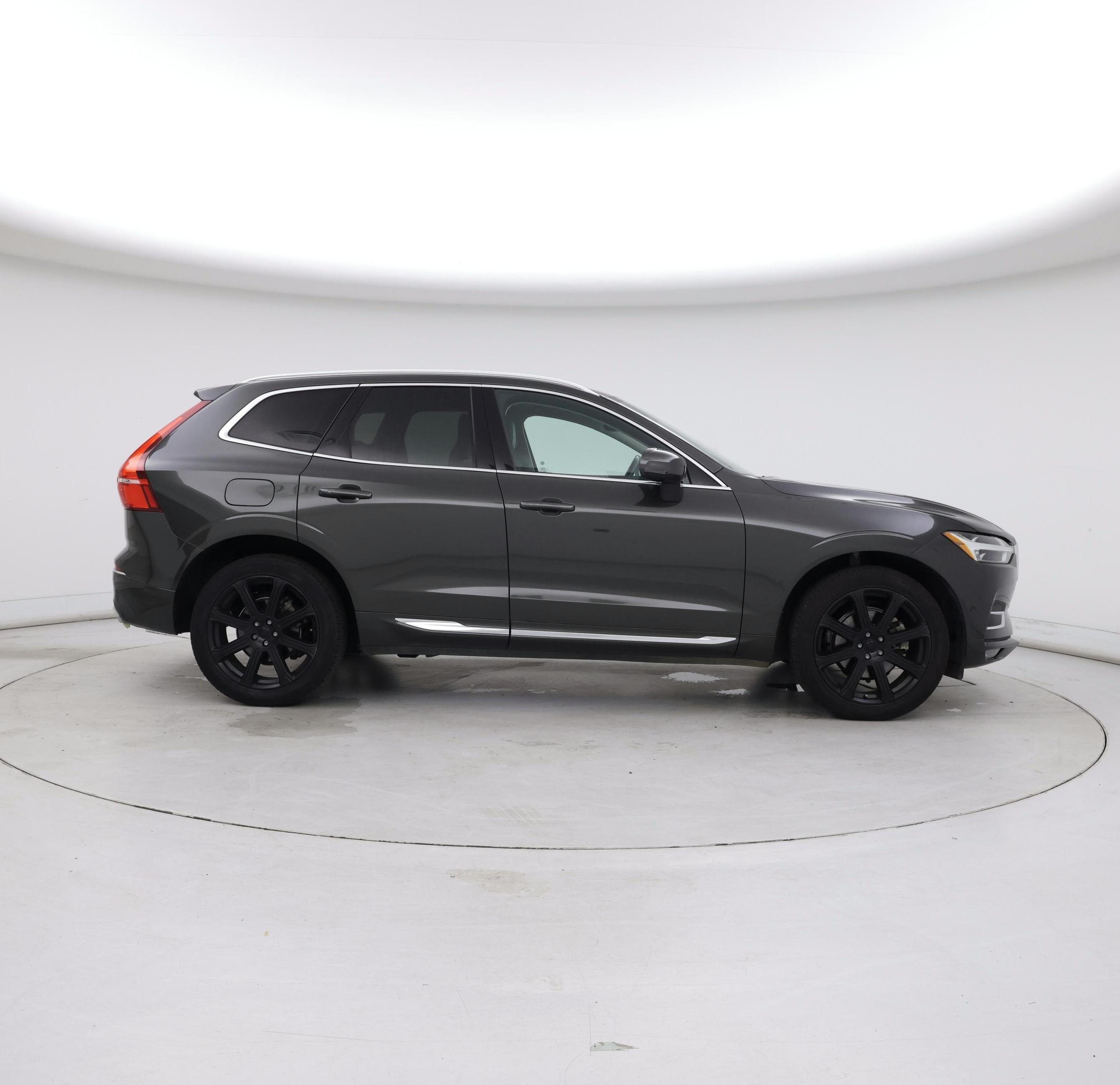 Thumbnail: 2021 Volvo XC60 - 7