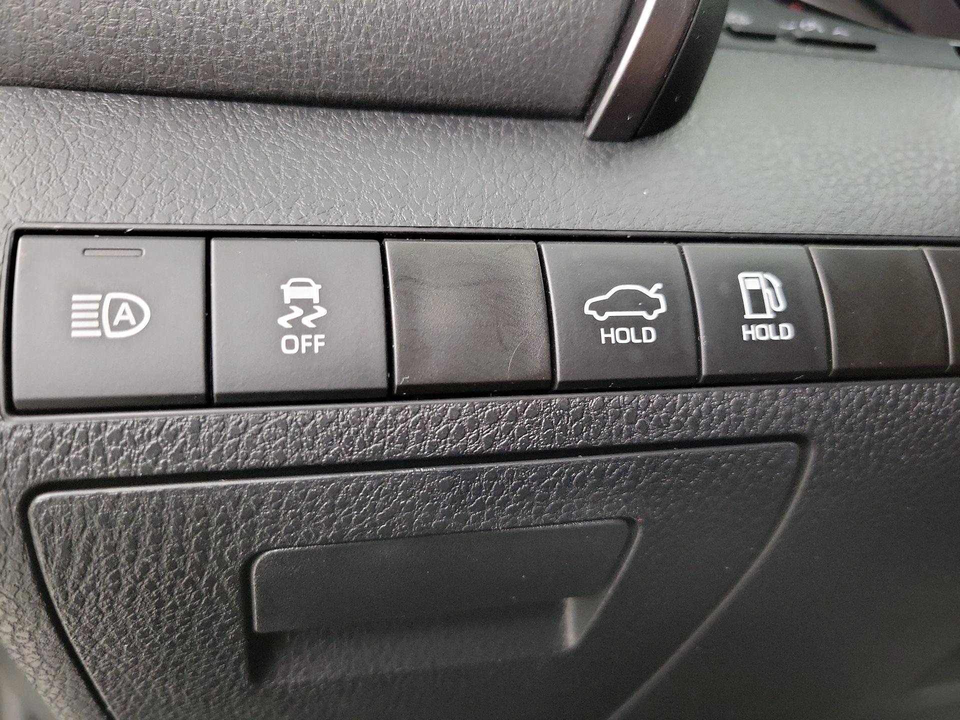 Thumbnail: 2024 Toyota Camry - 13