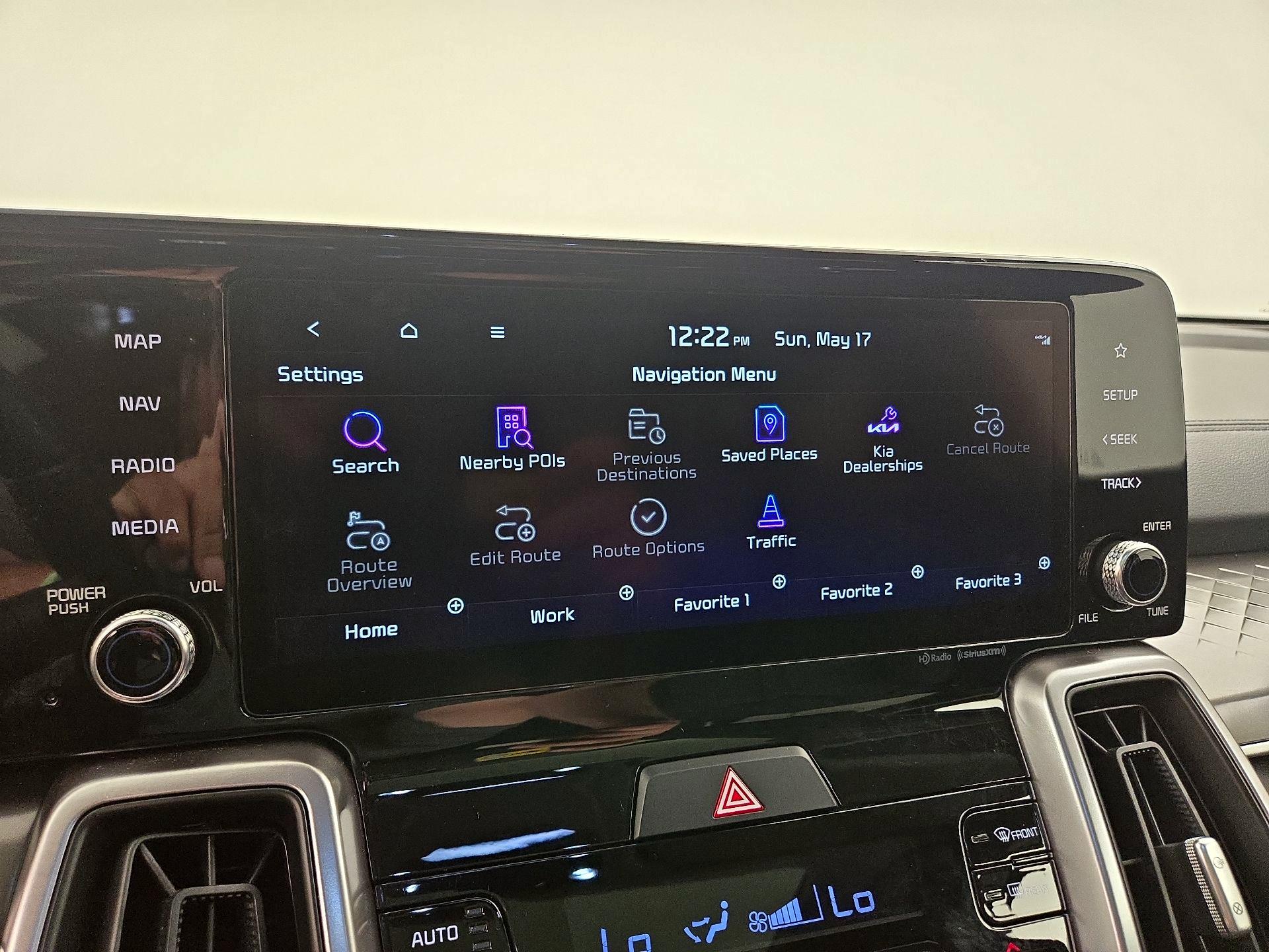 Thumbnail: 2023 Kia Sorento - 14