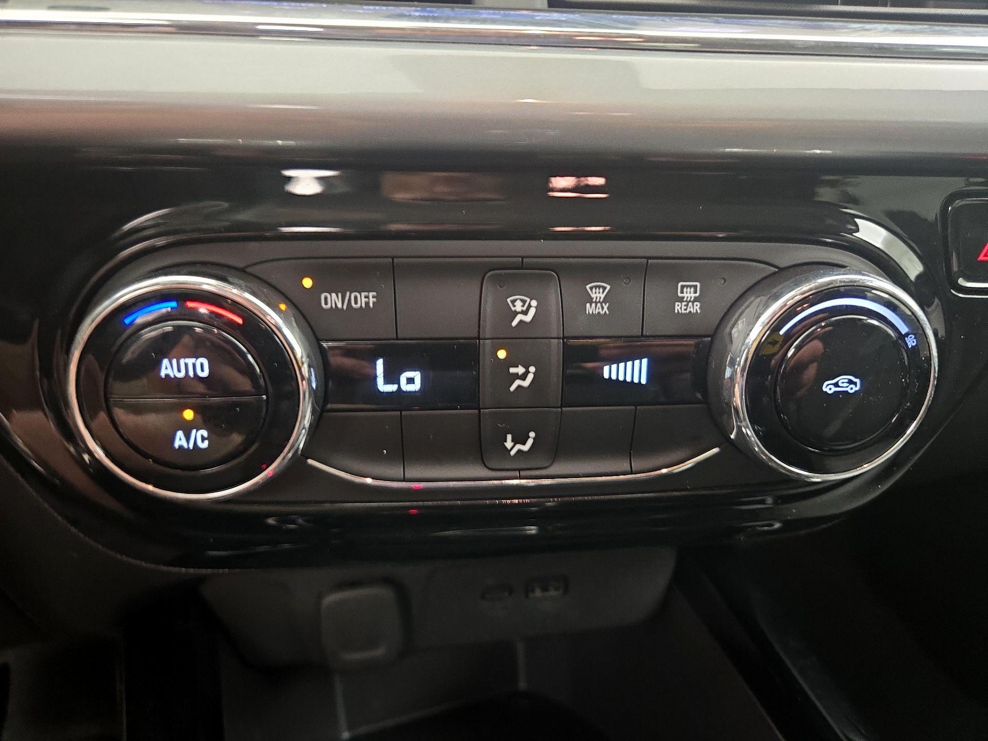 Thumbnail: 2025 Chevrolet Trax - 16
