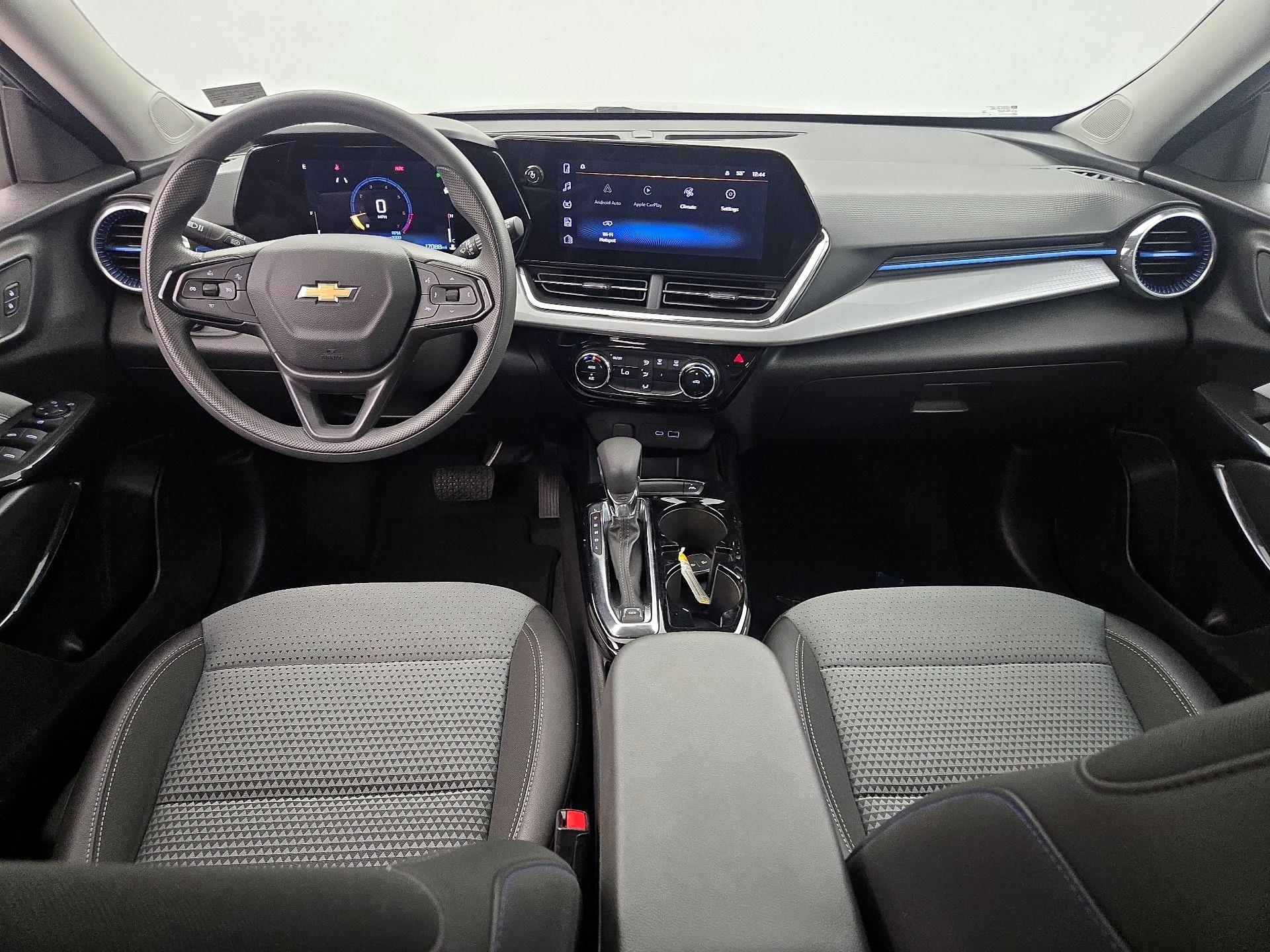 Thumbnail: 2025 Chevrolet Trax - 9