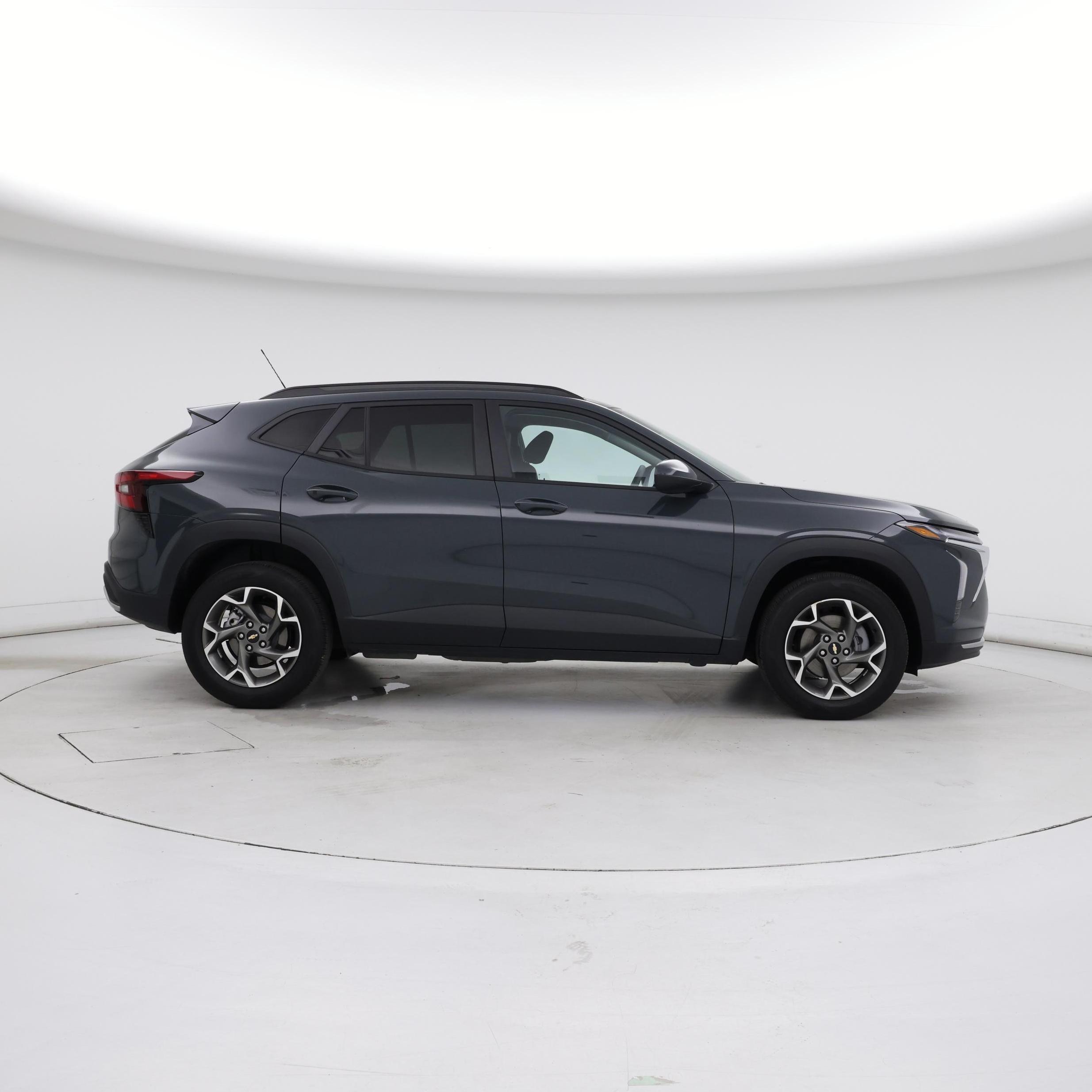 Thumbnail: 2025 Chevrolet Trax - 7