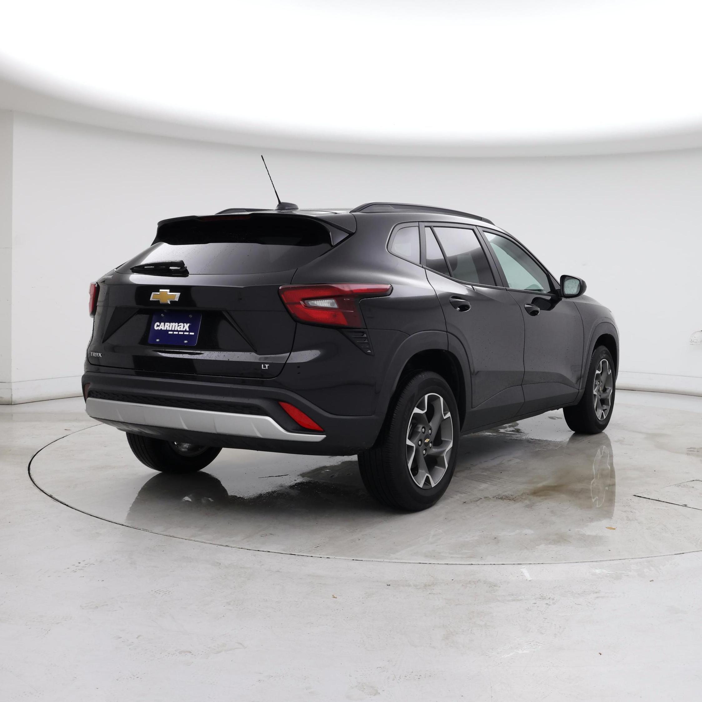 Thumbnail: 2025 Chevrolet Trax - 8