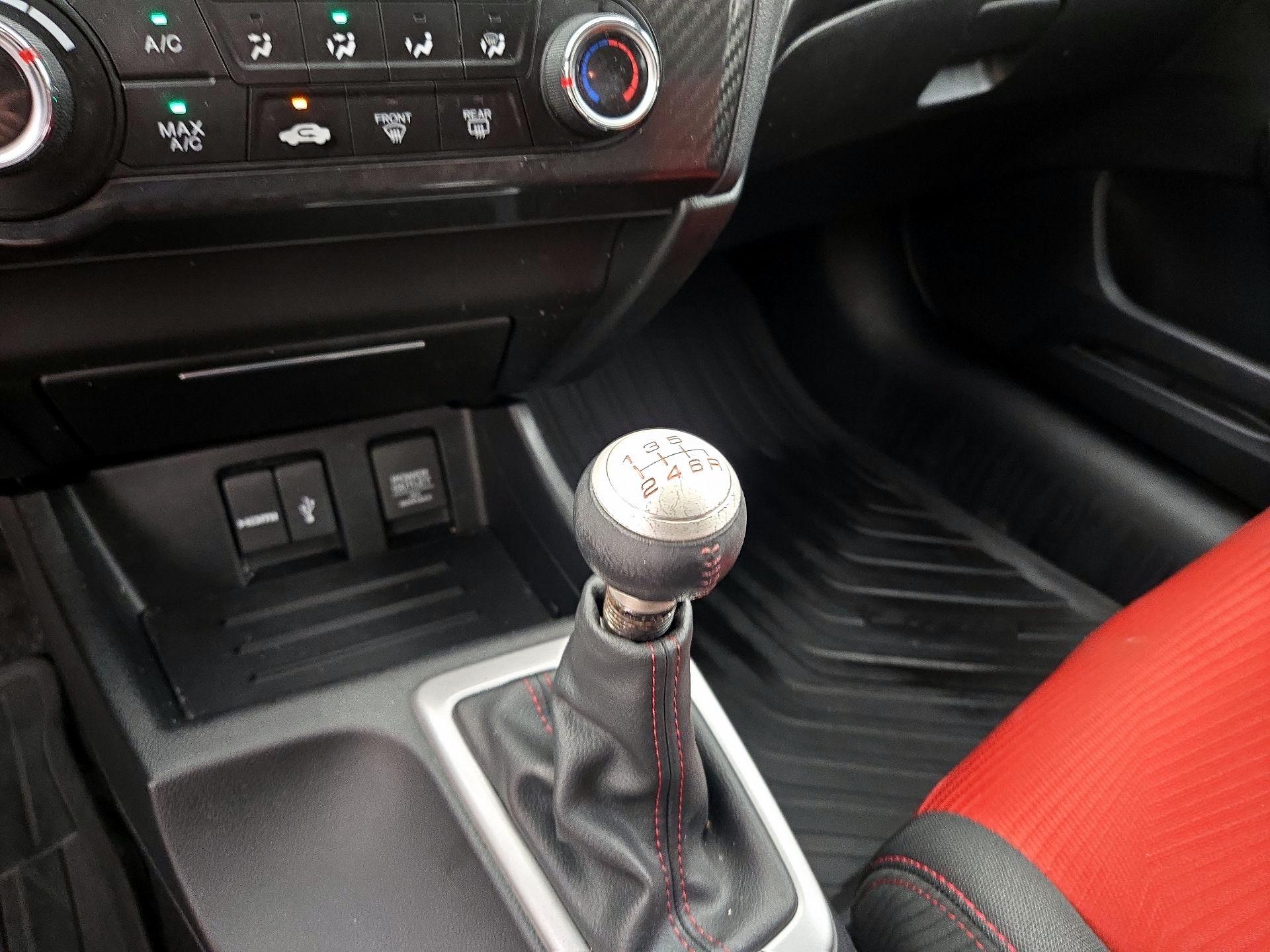 Thumbnail: 2015 Honda Civic - 17