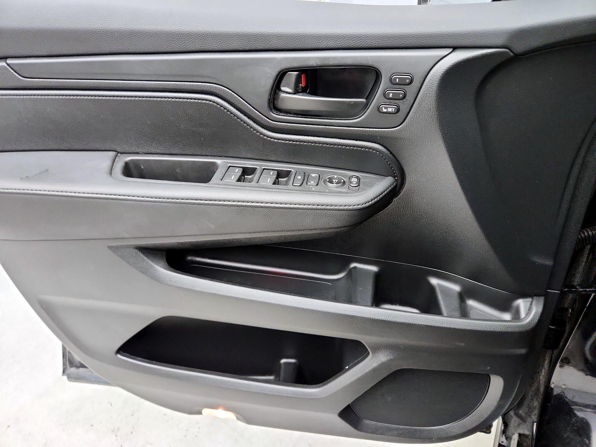 Thumbnail: 2025 Honda Odyssey - 12