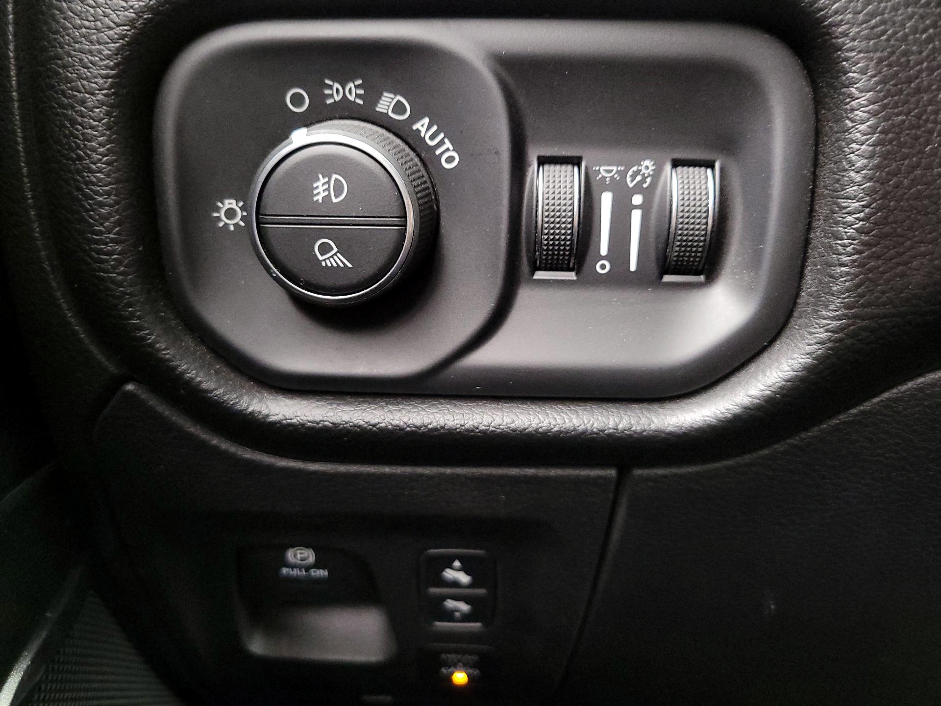 Thumbnail: 2022 RAM 1500 - 13
