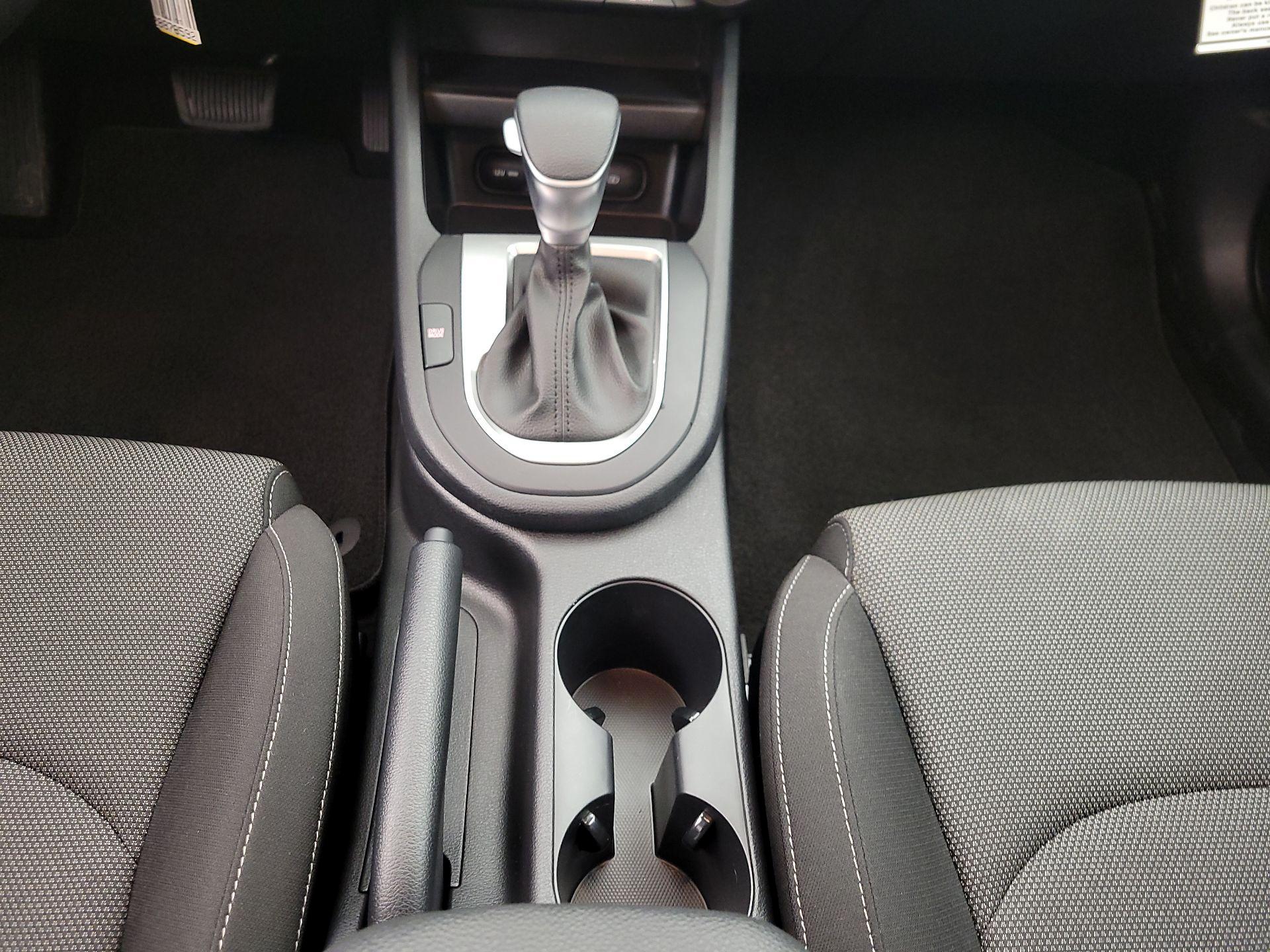 Thumbnail: 2024 Kia Forte - 17