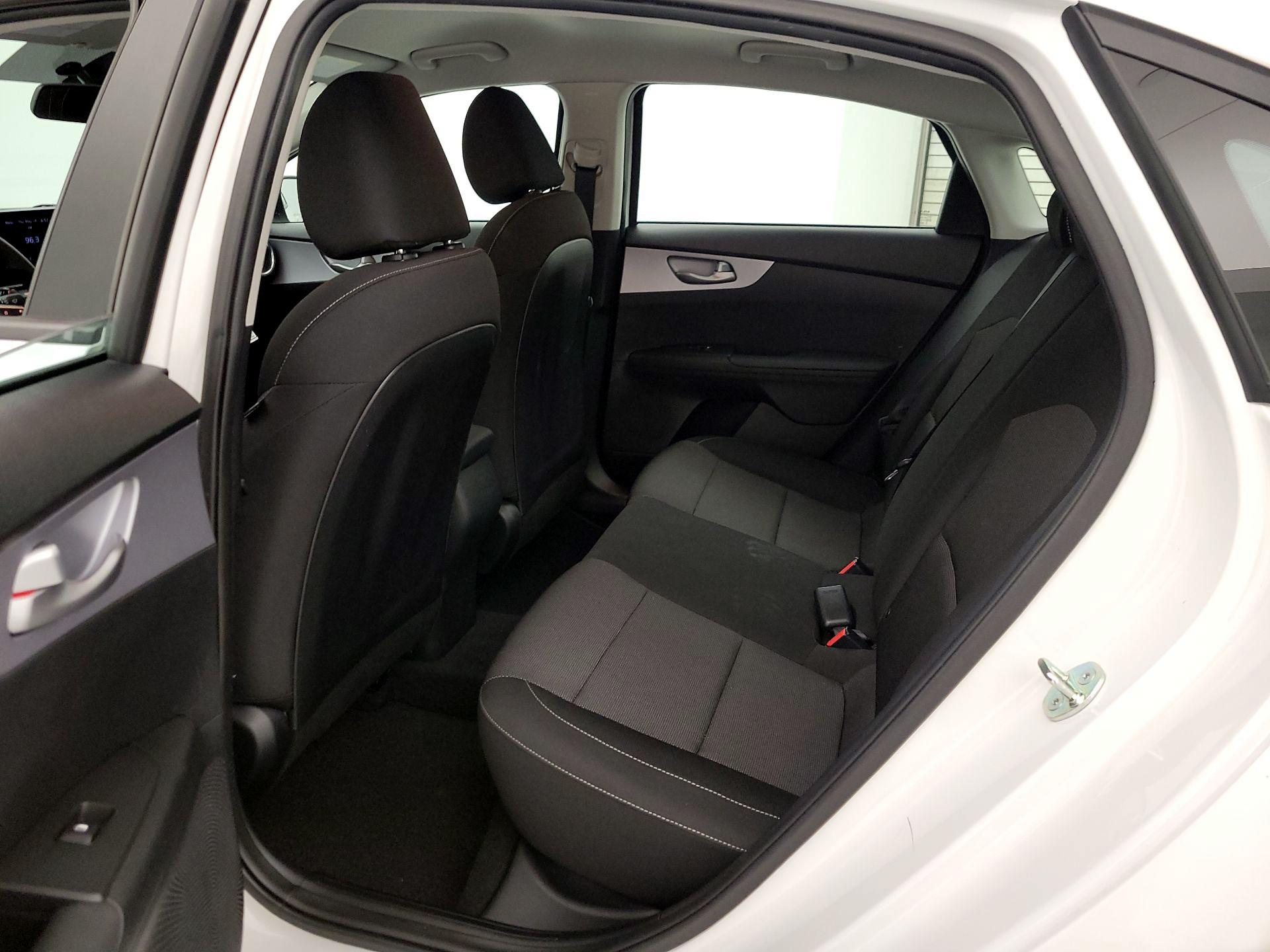 Thumbnail: 2024 Kia Forte - 19