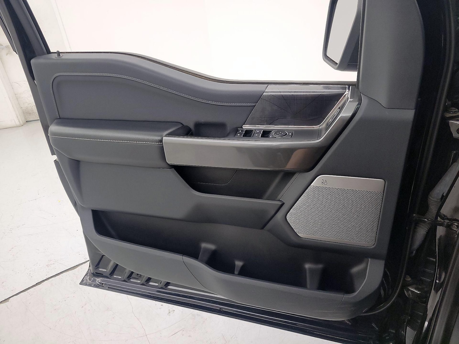 2022 Ford F-150 XLT - Photo 13