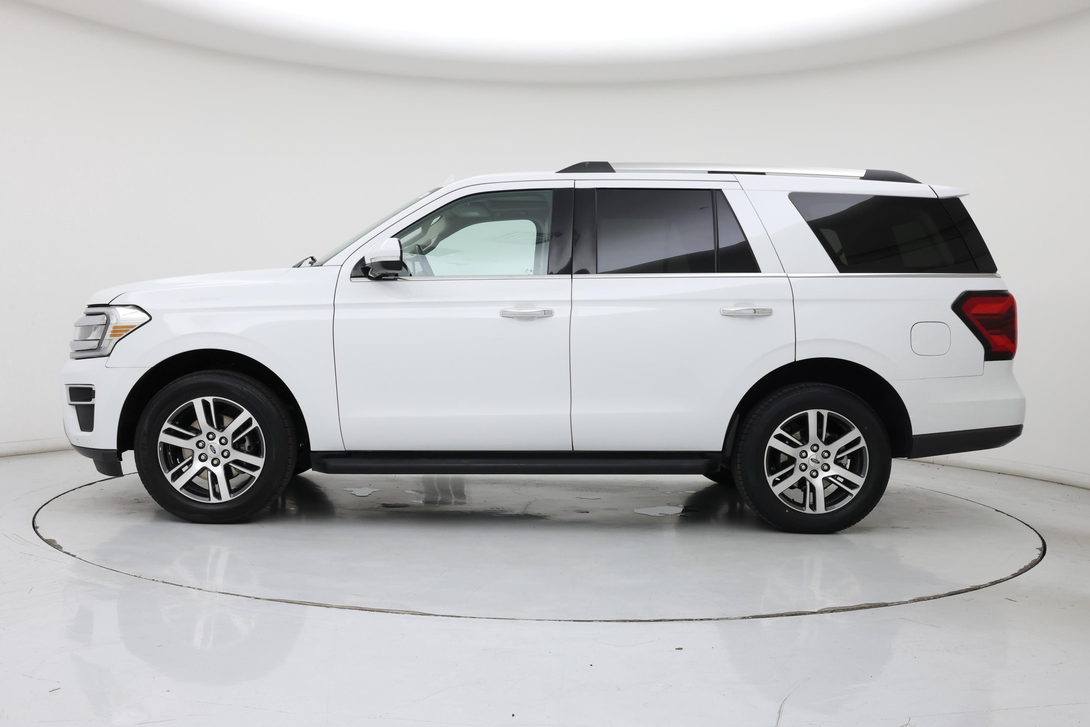 Thumbnail: 2024 Ford Expedition - 3