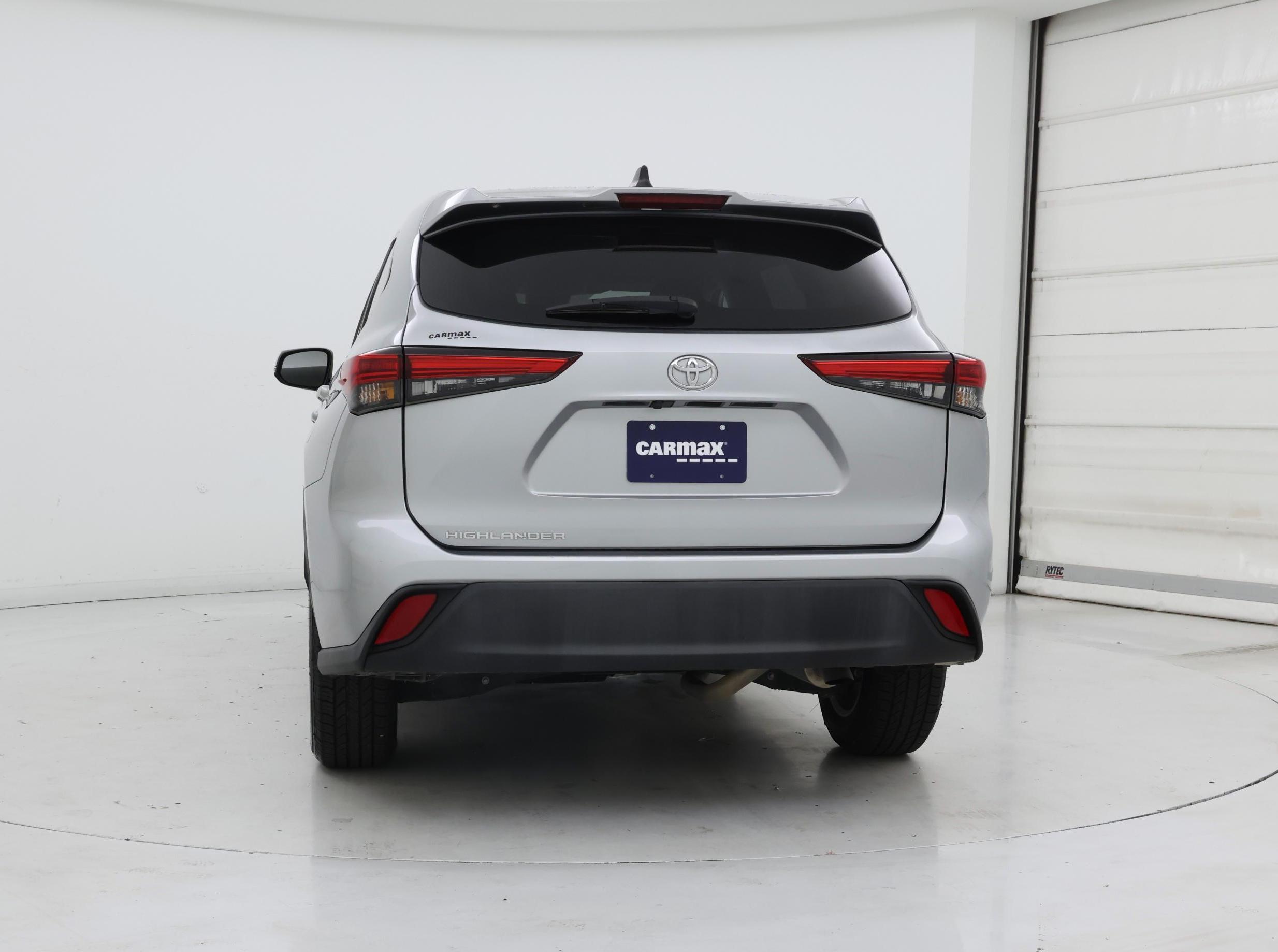 Thumbnail: 2023 Toyota Highlander - 6