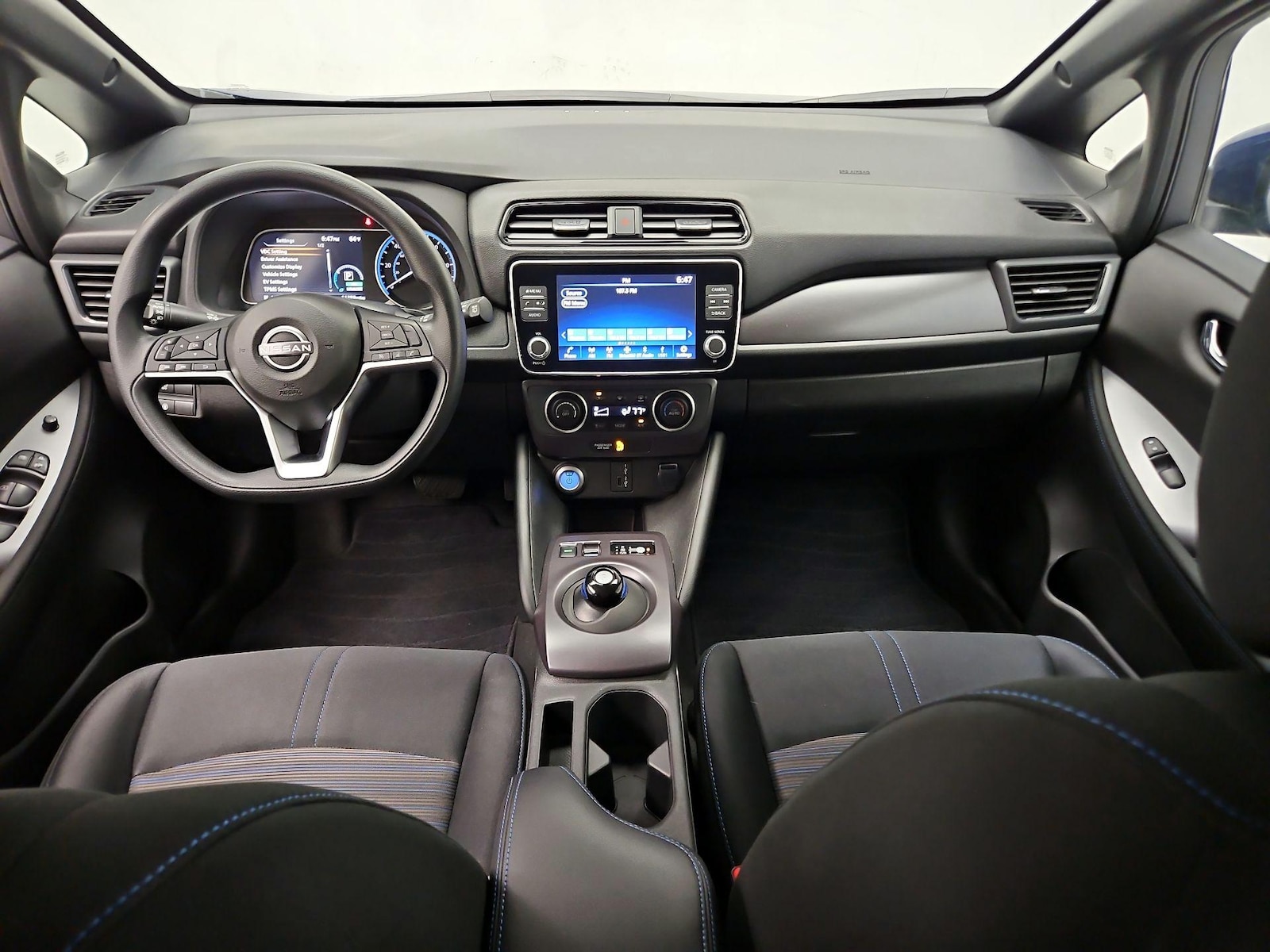 2024 Nissan LEAF S - Photo 10