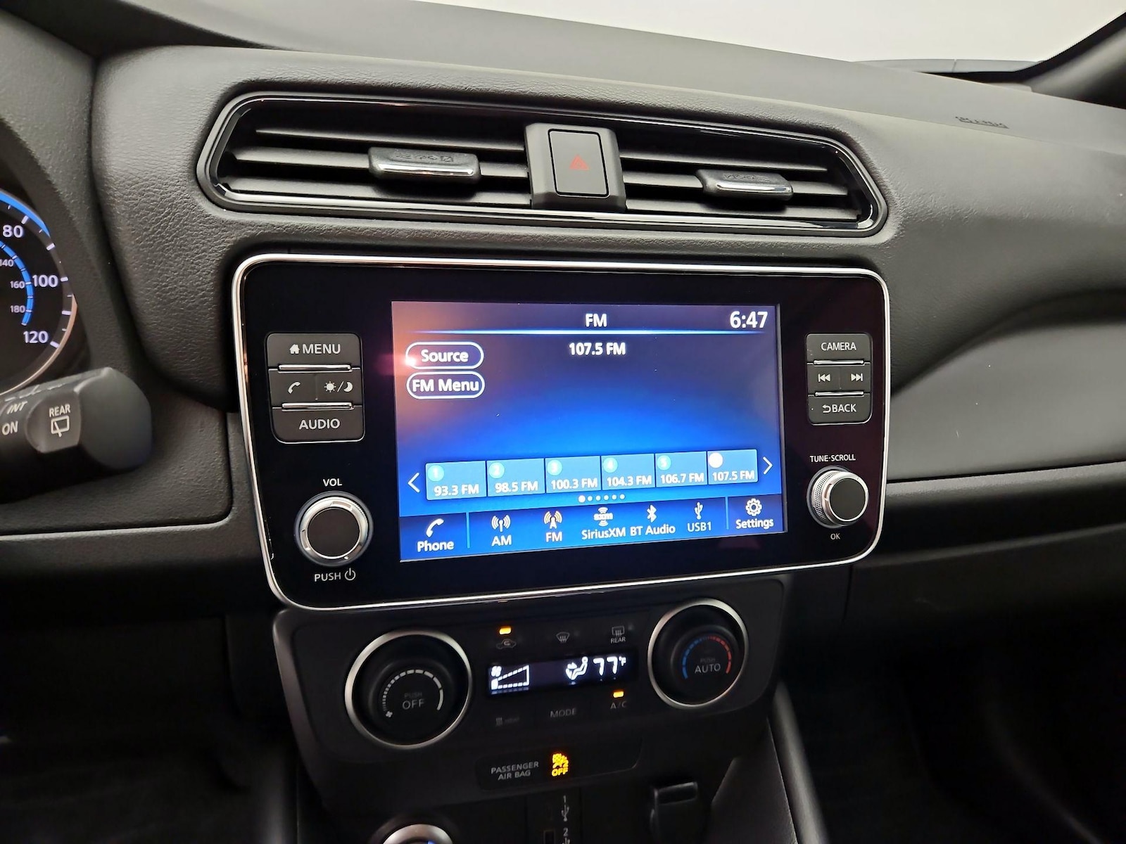2024 Nissan LEAF S - Photo 16