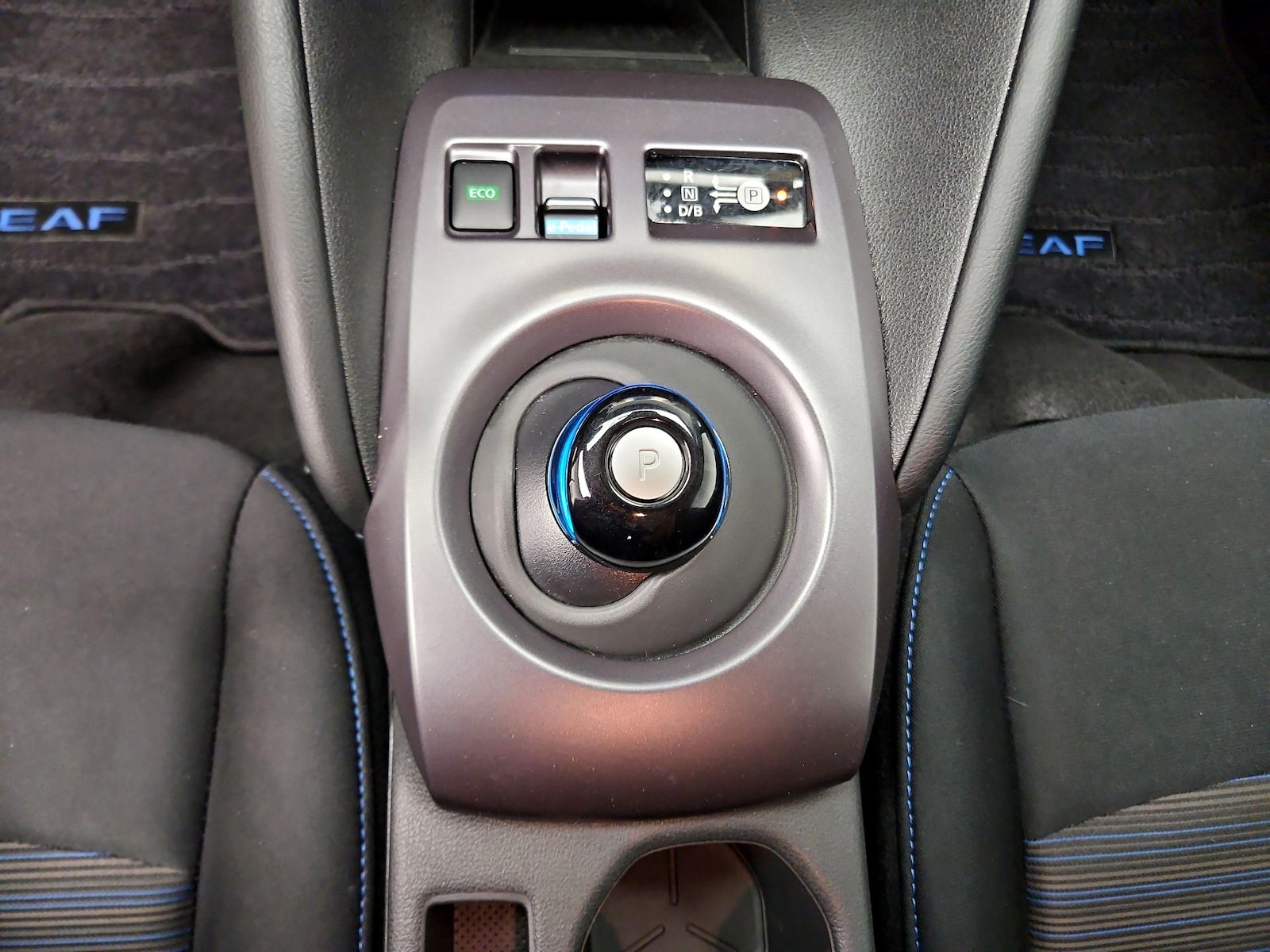 2024 Nissan LEAF S - Photo 18
