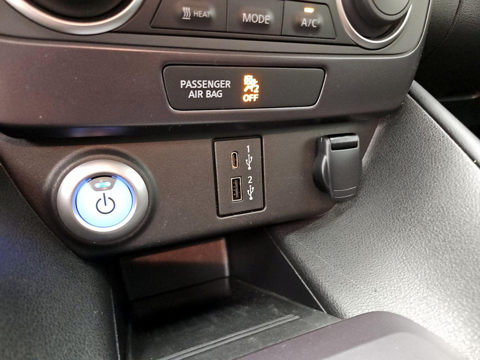 2024 Nissan LEAF S - Photo 19