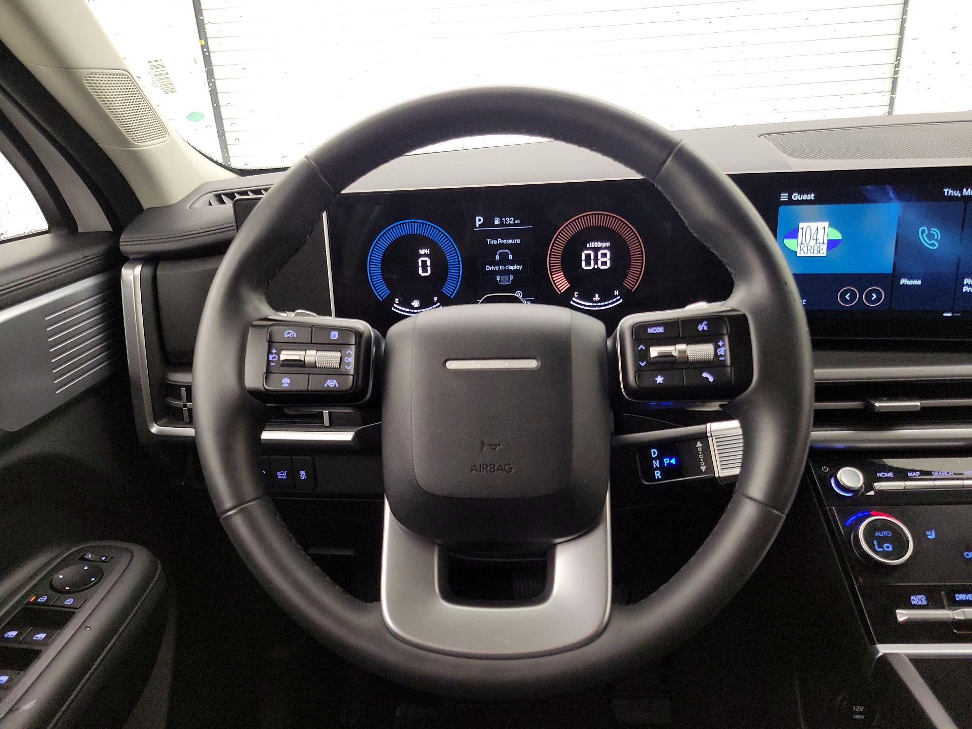 Thumbnail: 2025 Hyundai Santa Fe - 10