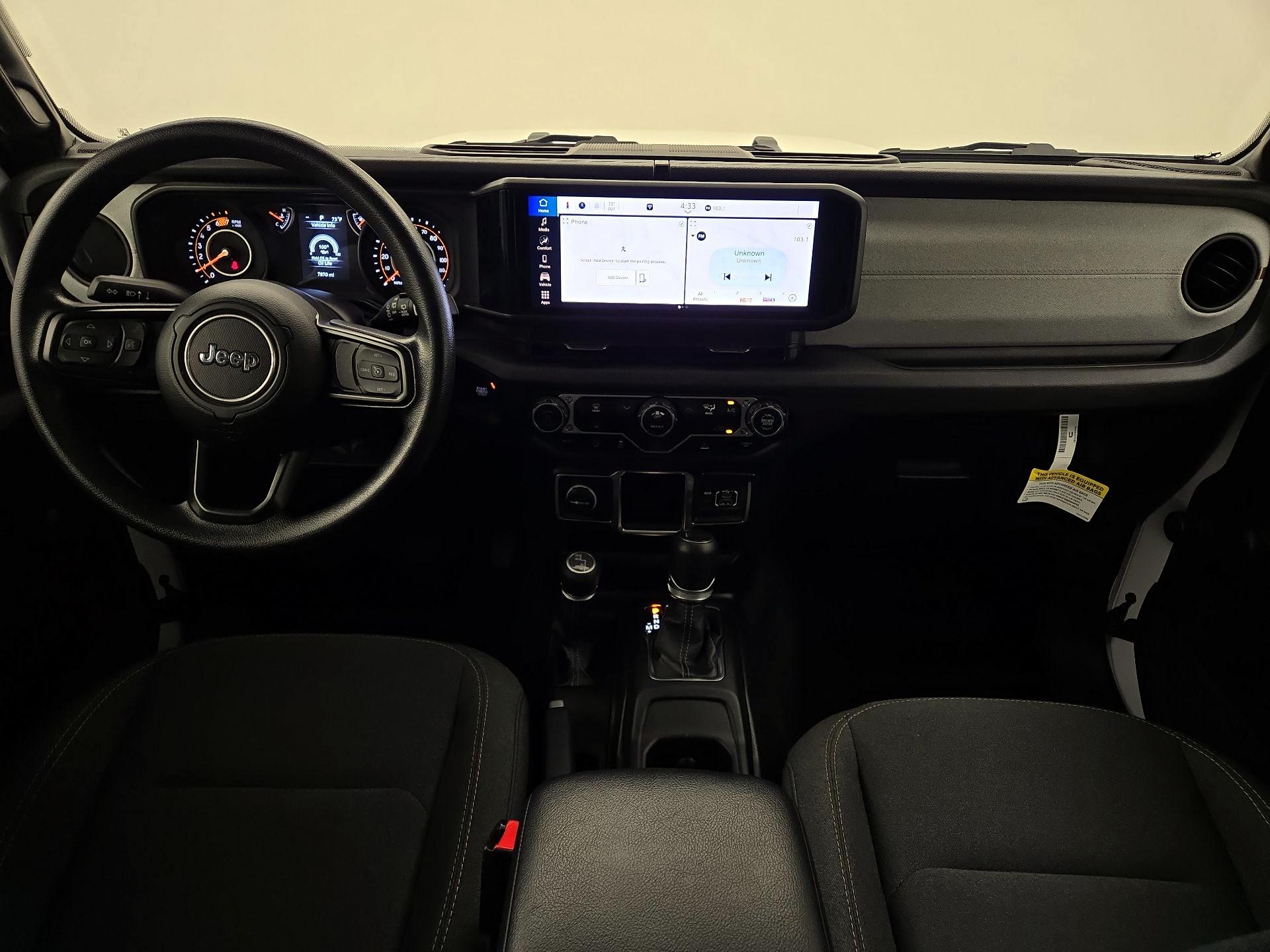 Thumbnail: 2024 Jeep Wrangler - 9