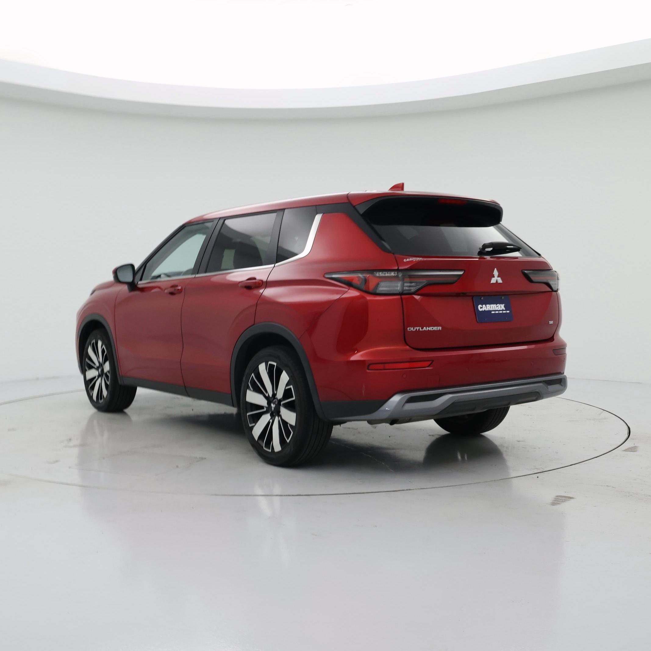 Thumbnail: 2025 Mitsubishi Outlander - 2