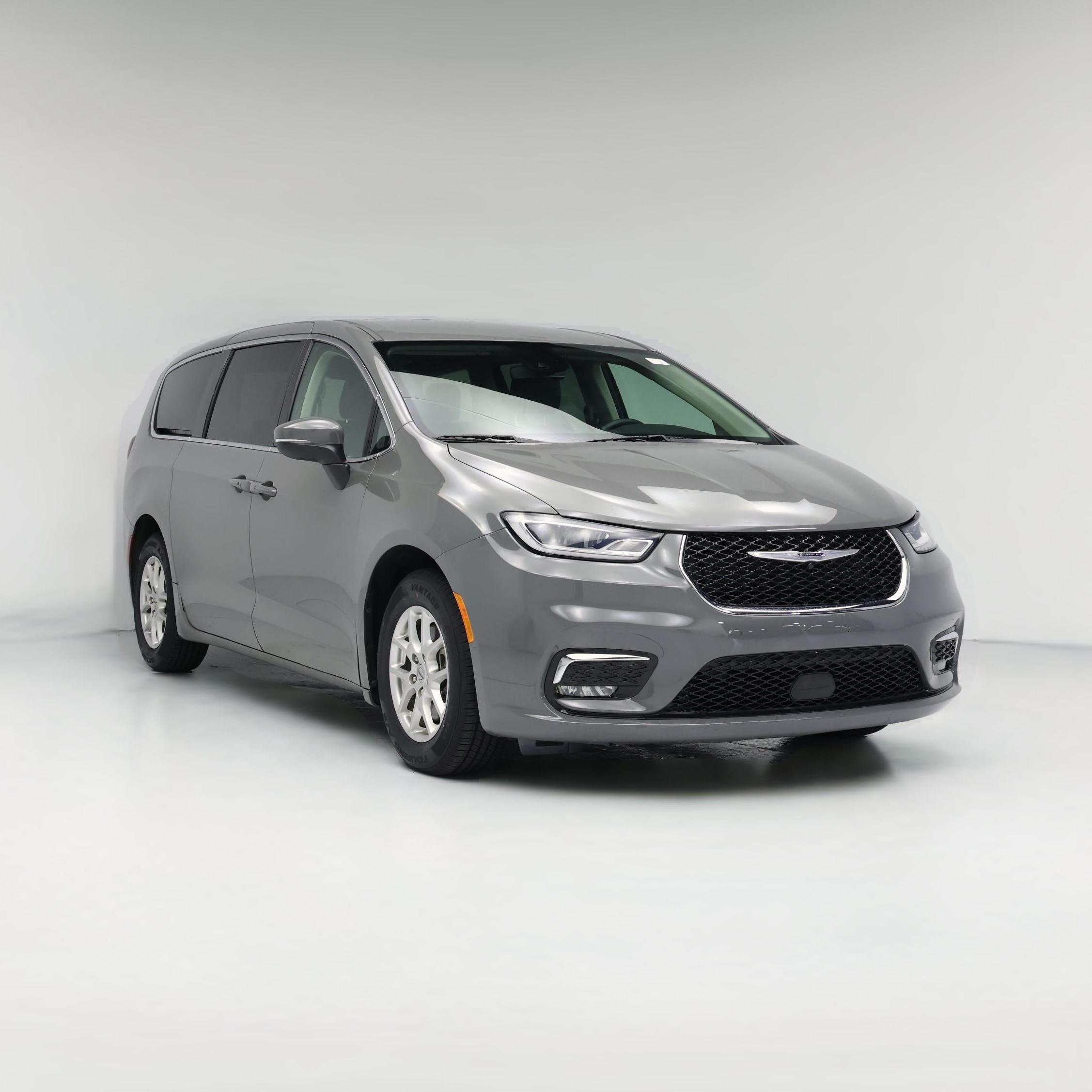 Thumbnail: 2023 Chrysler Pacifica - 1