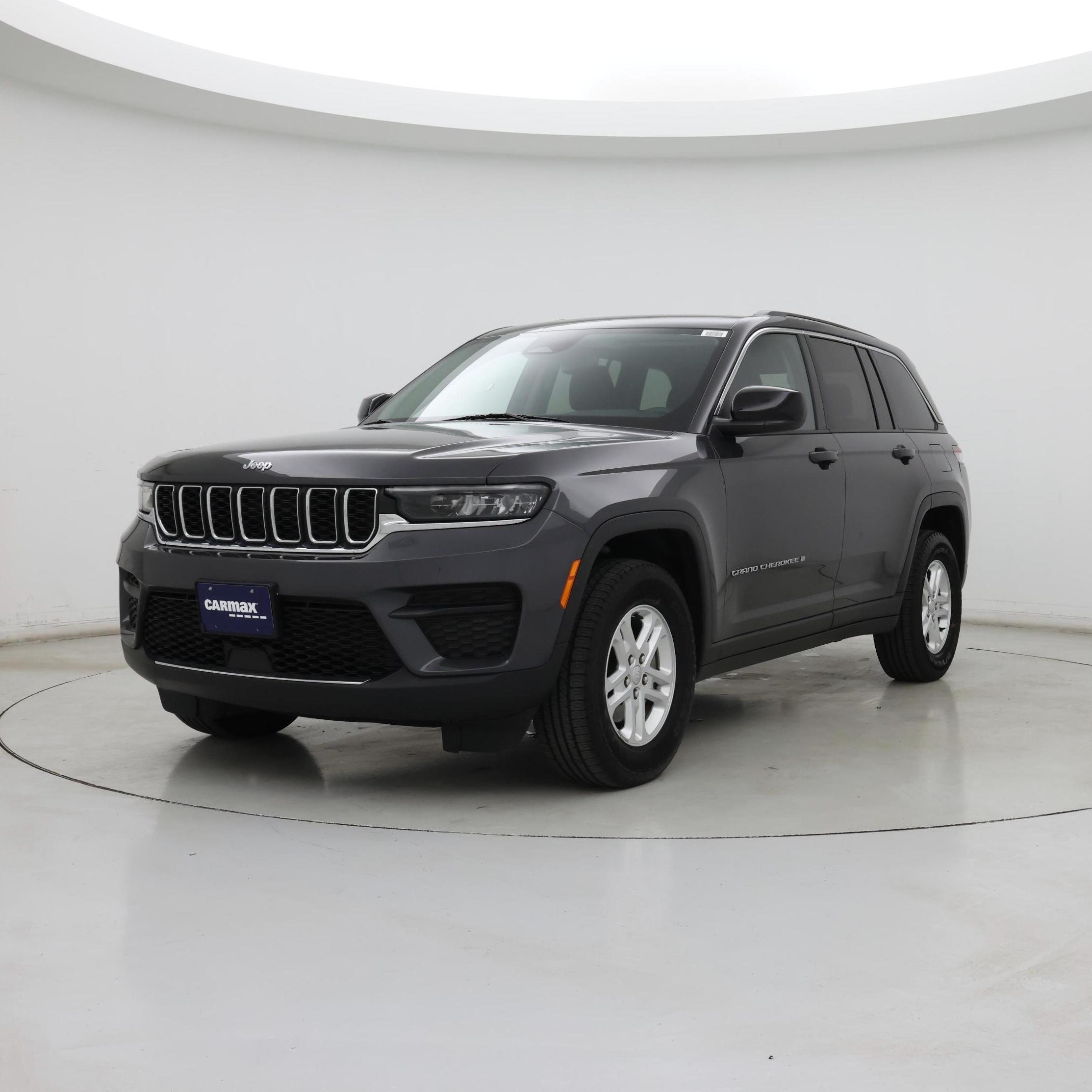 Thumbnail: 2023 Jeep Grand Cherokee - 4