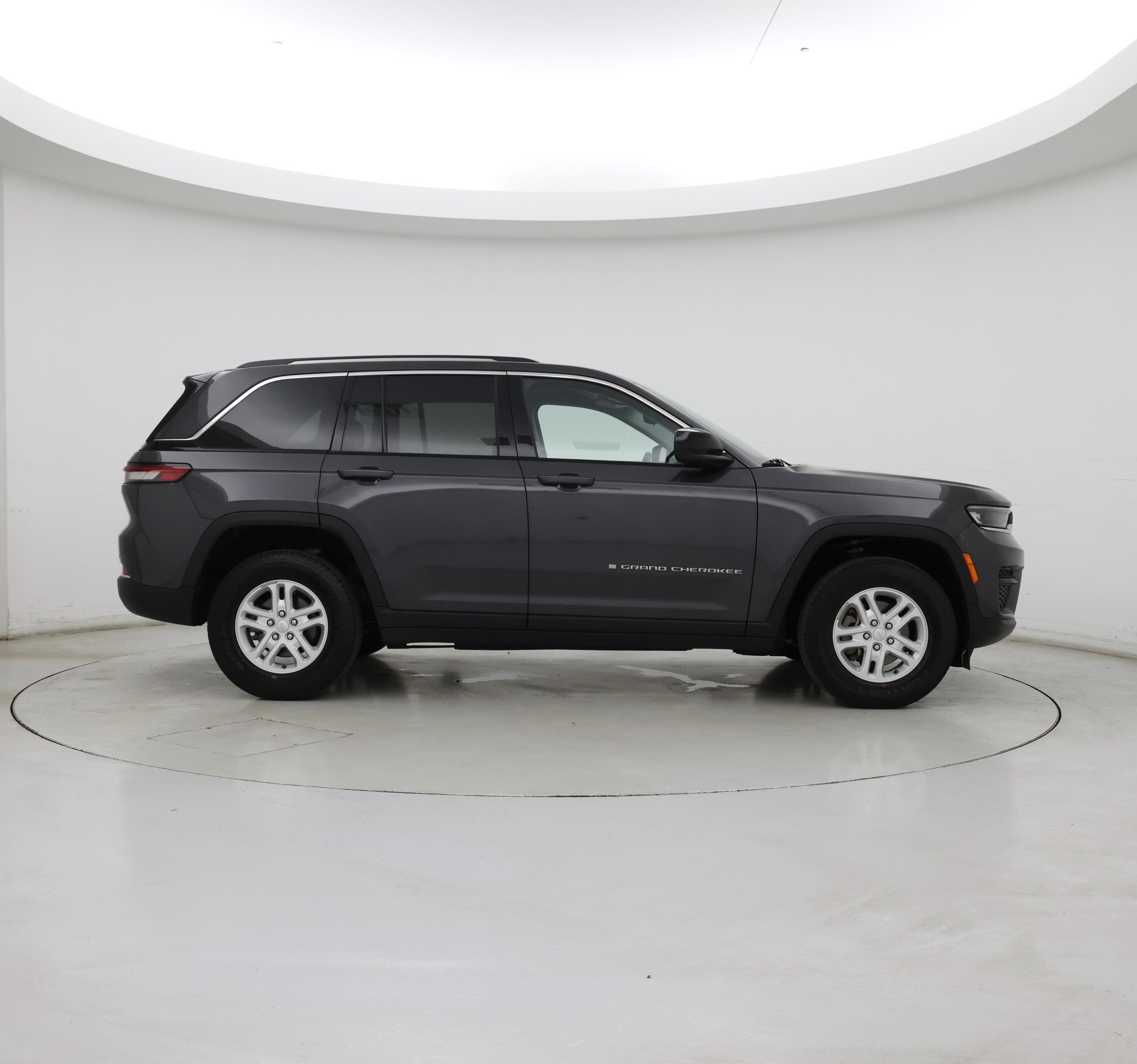 Thumbnail: 2023 Jeep Grand Cherokee - 7