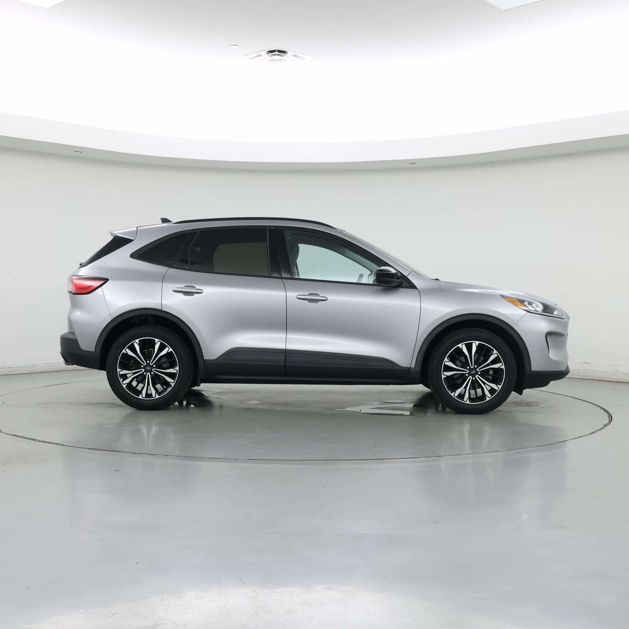 Thumbnail: 2021 Ford Escape - 7