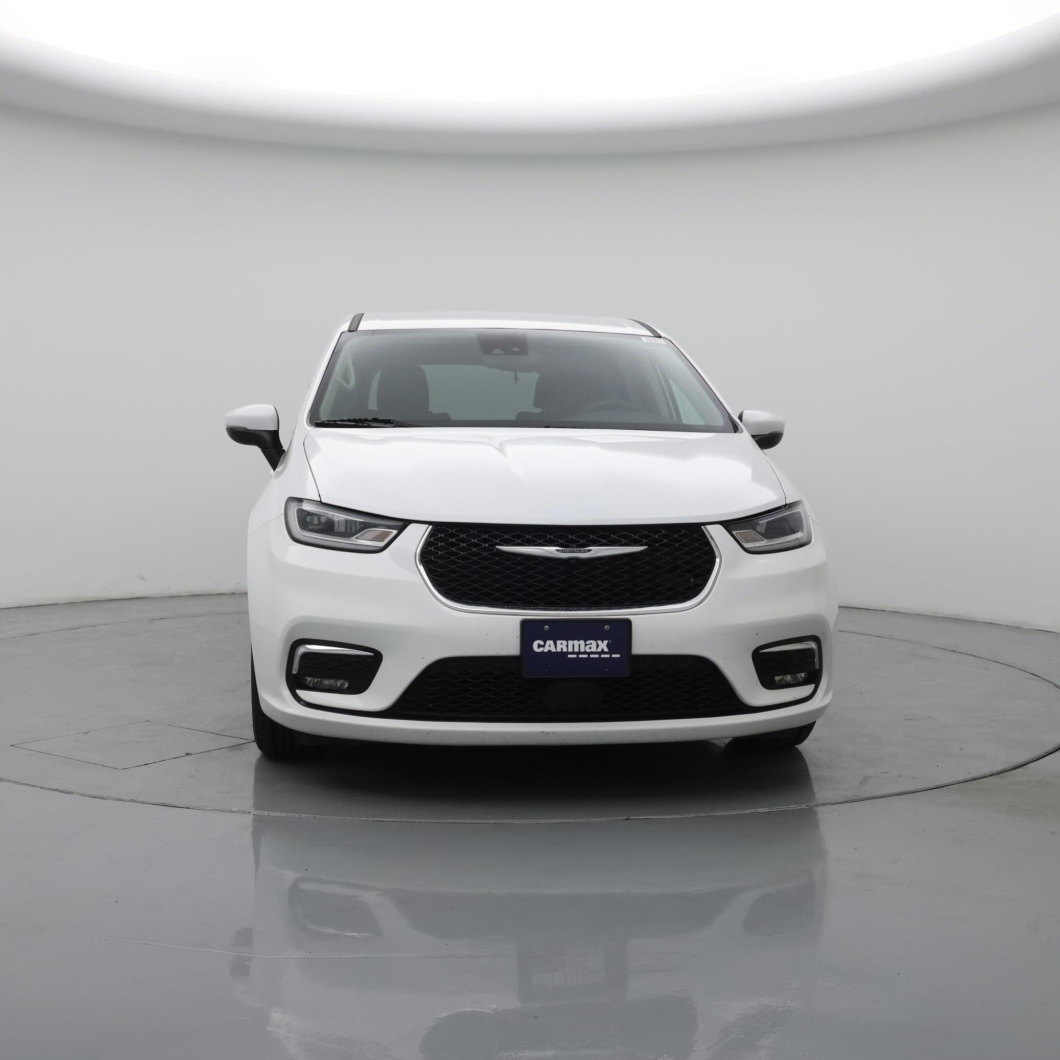 Thumbnail: 2023 Chrysler Pacifica - 5