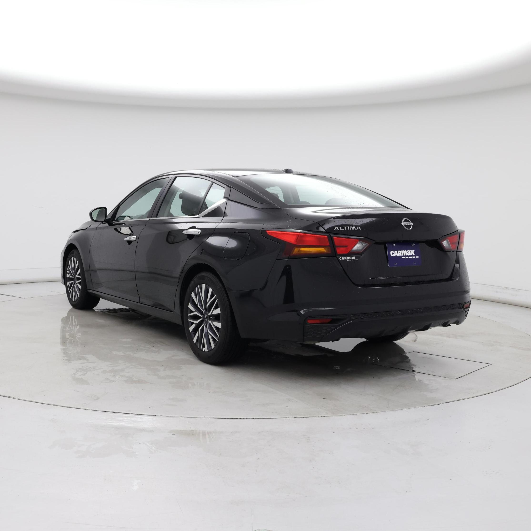 Thumbnail: 2025 Nissan Altima - 2